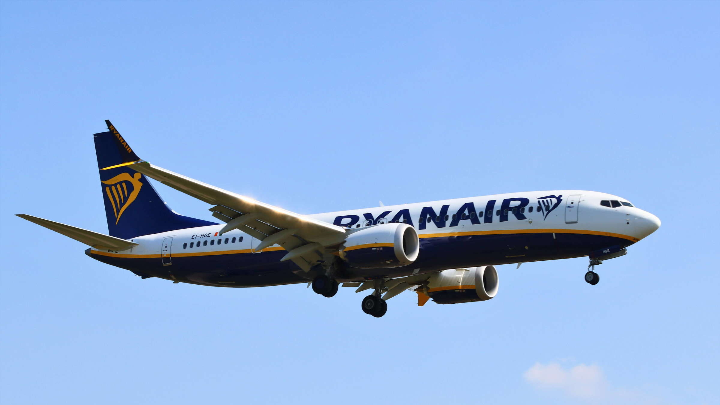 Ryanair, Travels, Corona pandemic verringern, 2400x1350 HD Desktop