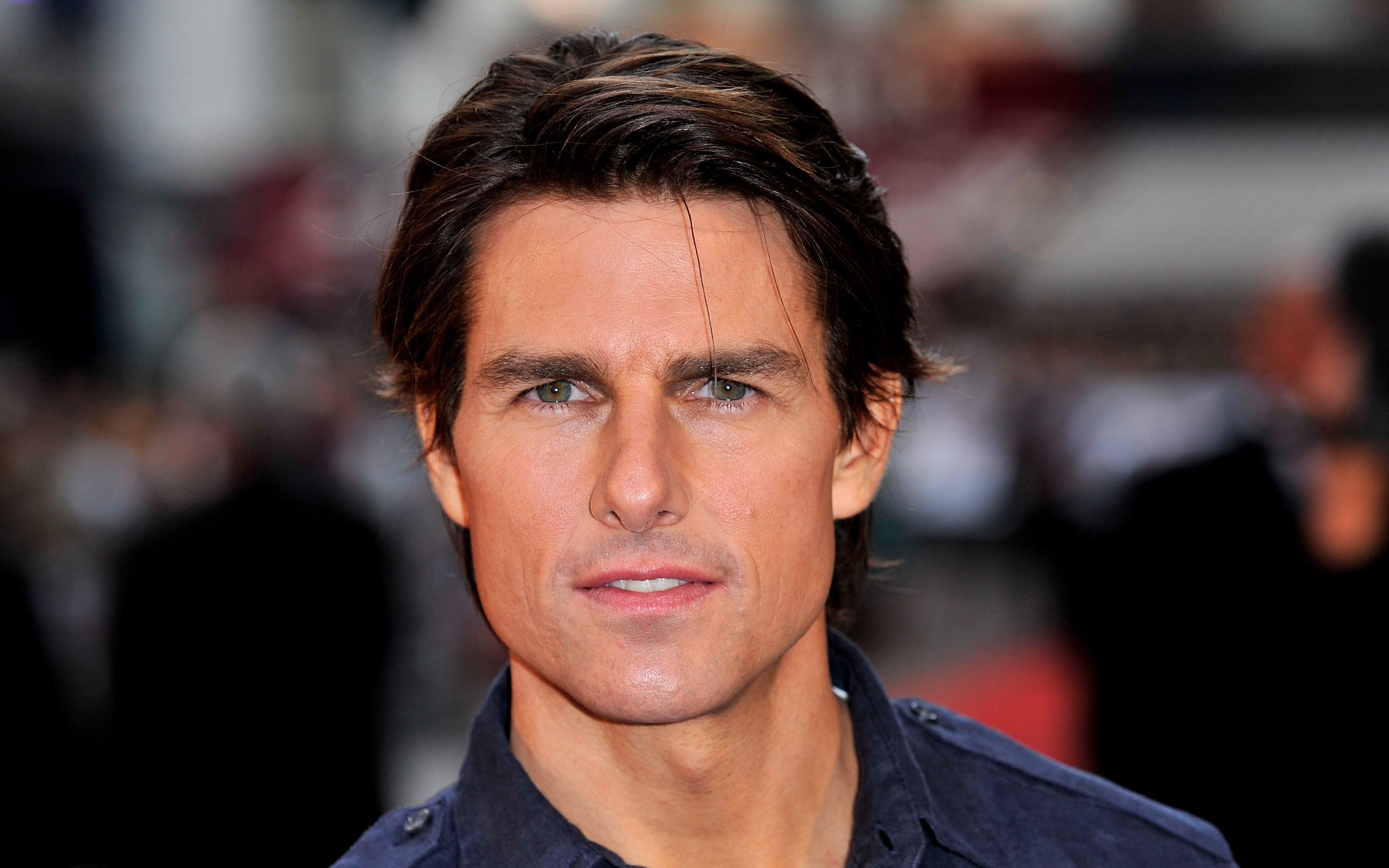 Tom Cruise, Hollywood star, HD wallpaper, Iconic performances, 2880x1800 HD Desktop