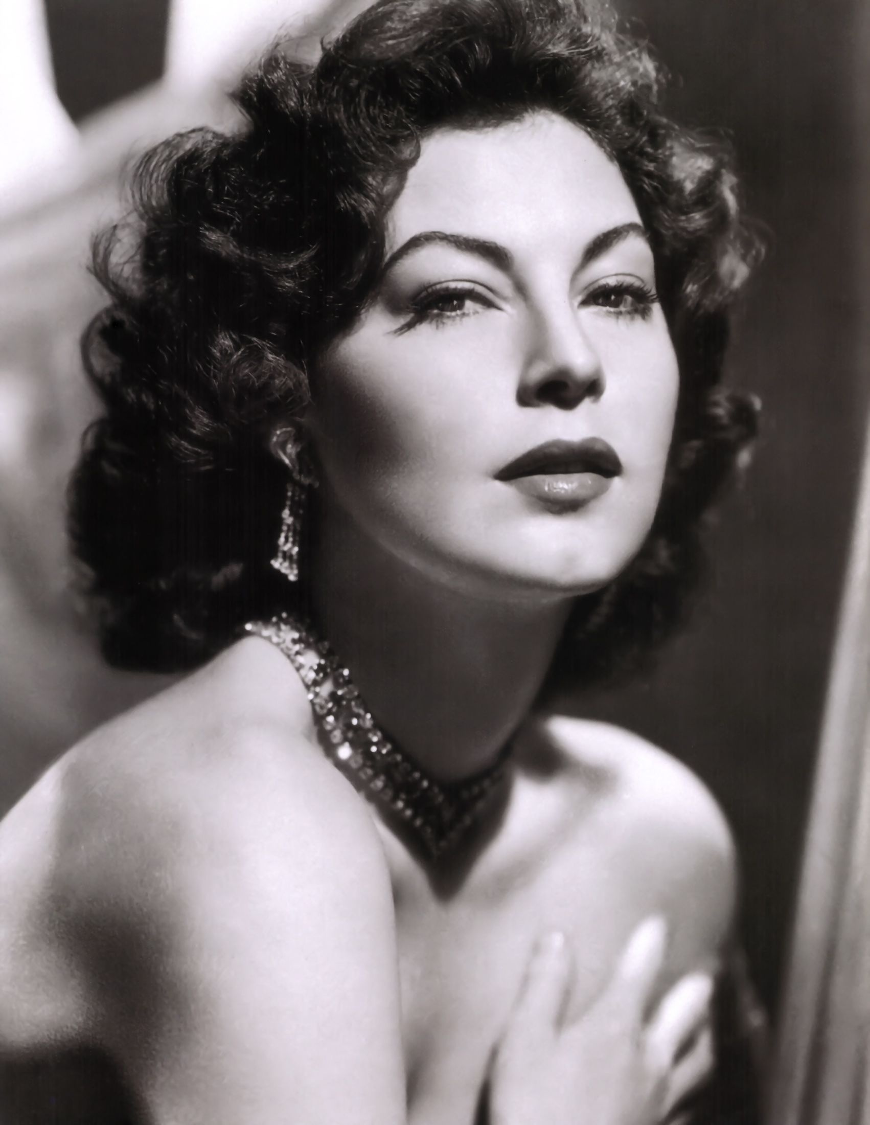Ava Gardner, Top free backgrounds, 1710x2200 HD Phone