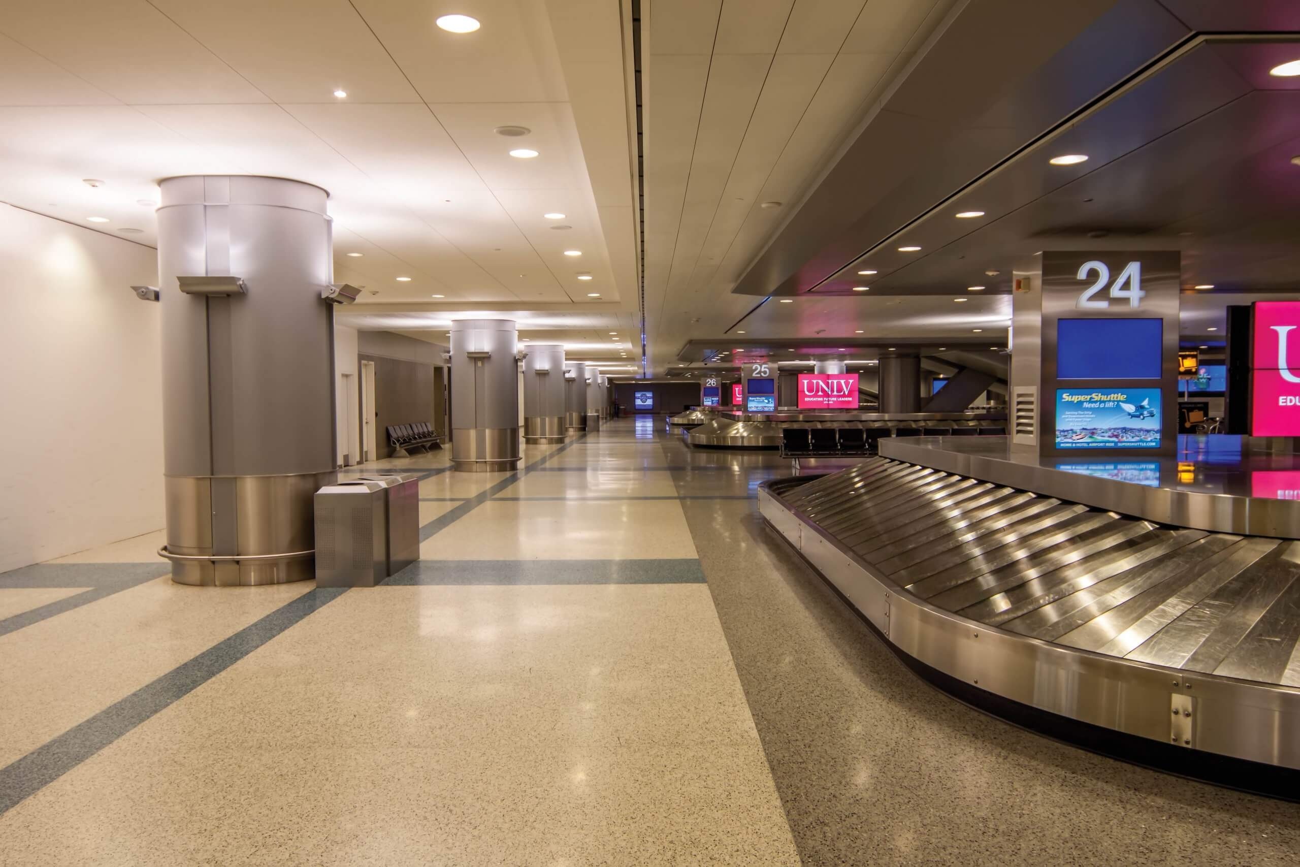 McCarran International Airport, Terminal 3 baggage claim, Gordon Inc, 2560x1710 HD Desktop