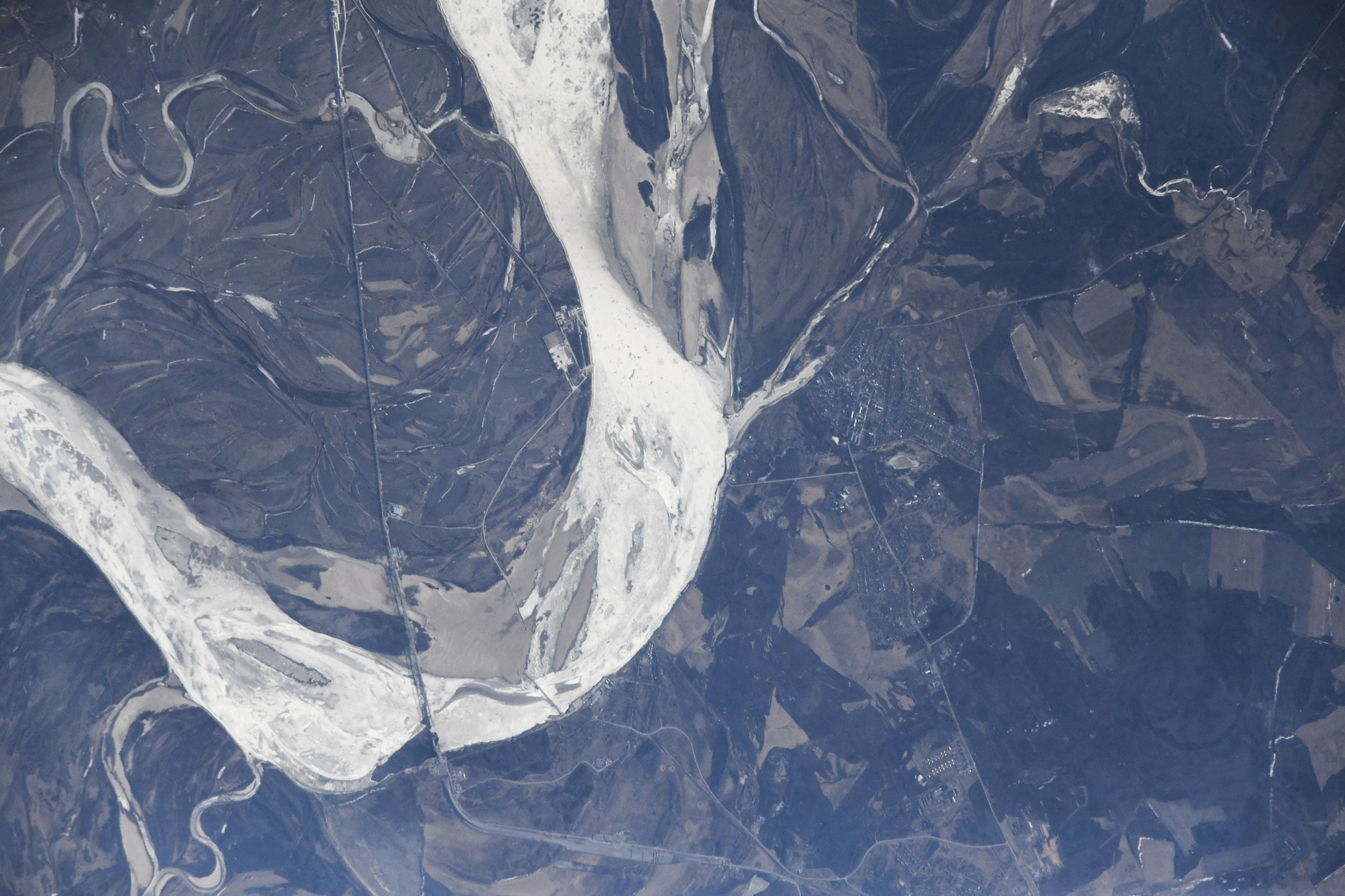 Amur River, Far East, East Asian nature, Astronaut's aerial view, 2000x1340 HD Desktop