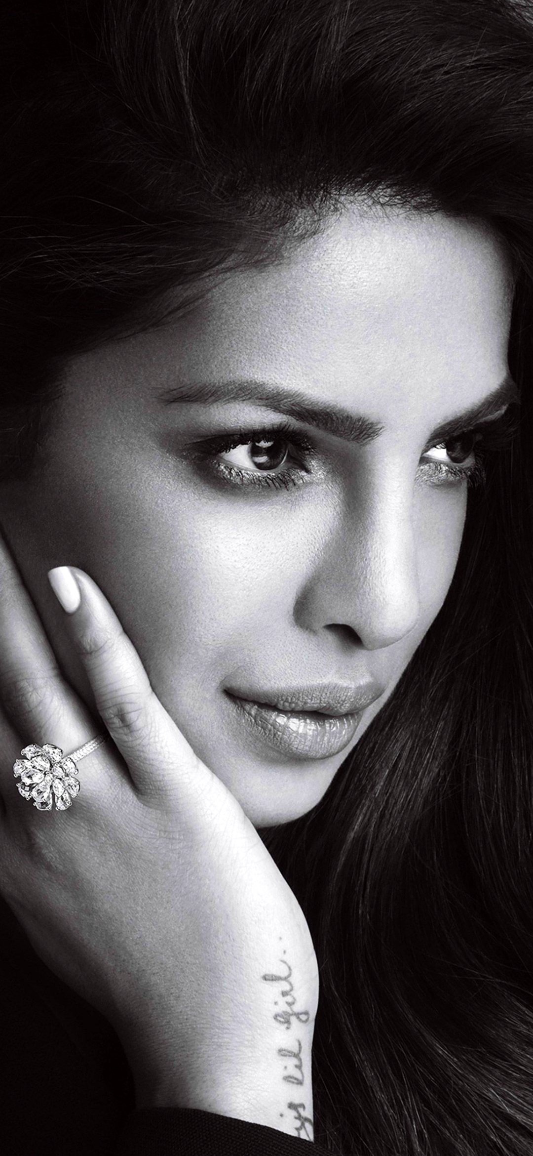 Priyanka Chopra, Celebrity icon, Glamorous beauty, High definition, 1080x2340 HD Phone
