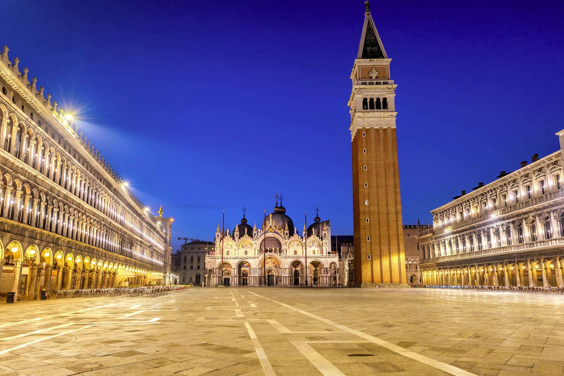 St. Mark's Basilica, Hotel Serenissima, Venice, Perfect location, 1920x1280 HD Desktop