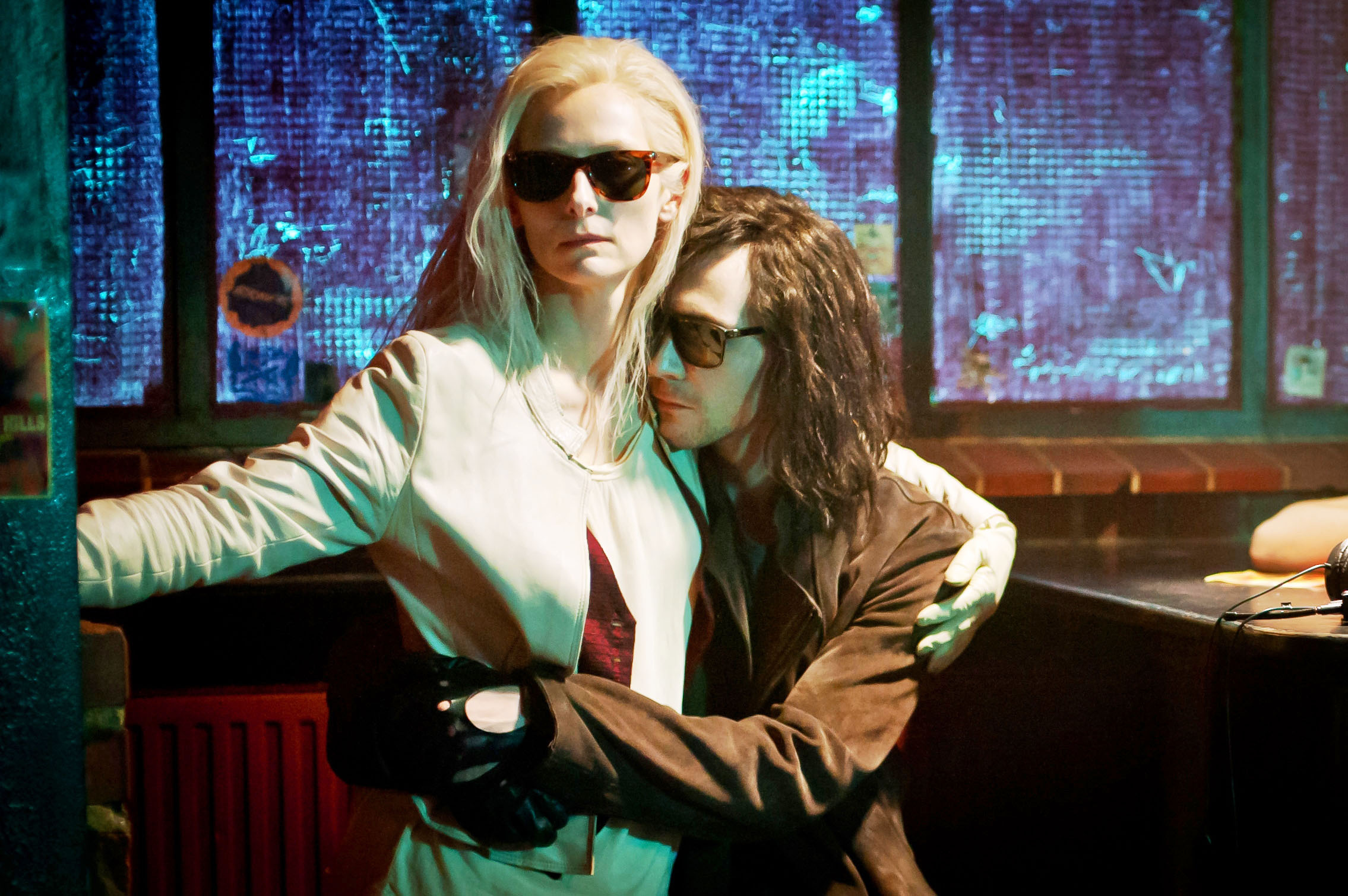 Only Lovers Left Alive movies, Only lovers left, Alive review, 2014 screen robot, 2270x1510 HD Desktop