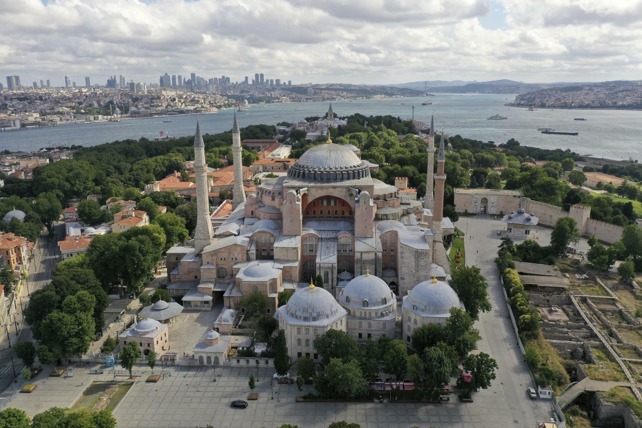 Hagia Sophia, Mosque conversion, Historical controversy, Tagesspiegel article, 2050x1370 HD Desktop
