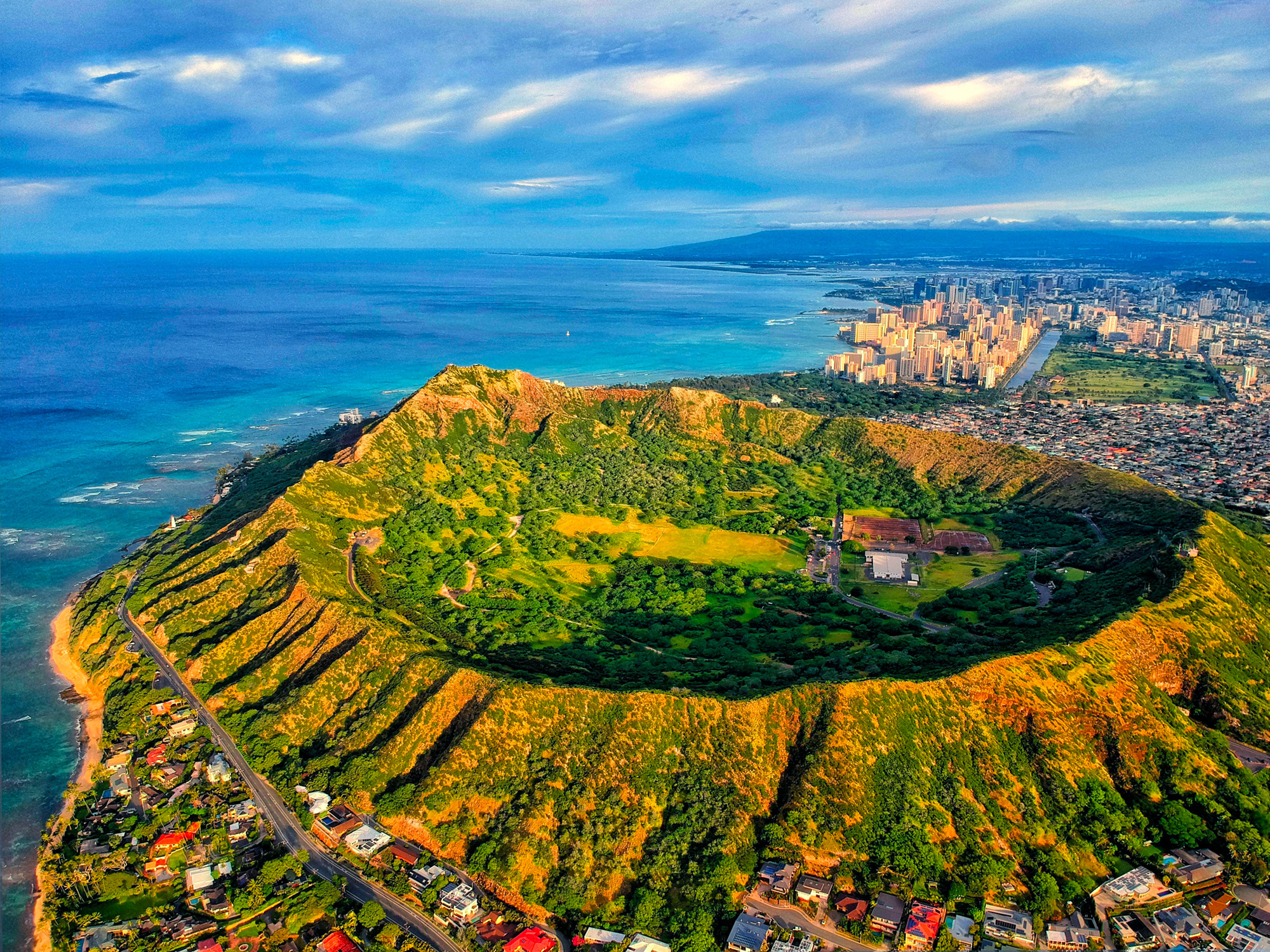 Honolulu: Must-see attractions in Honolulu. 2000x1500 HD Wallpaper.