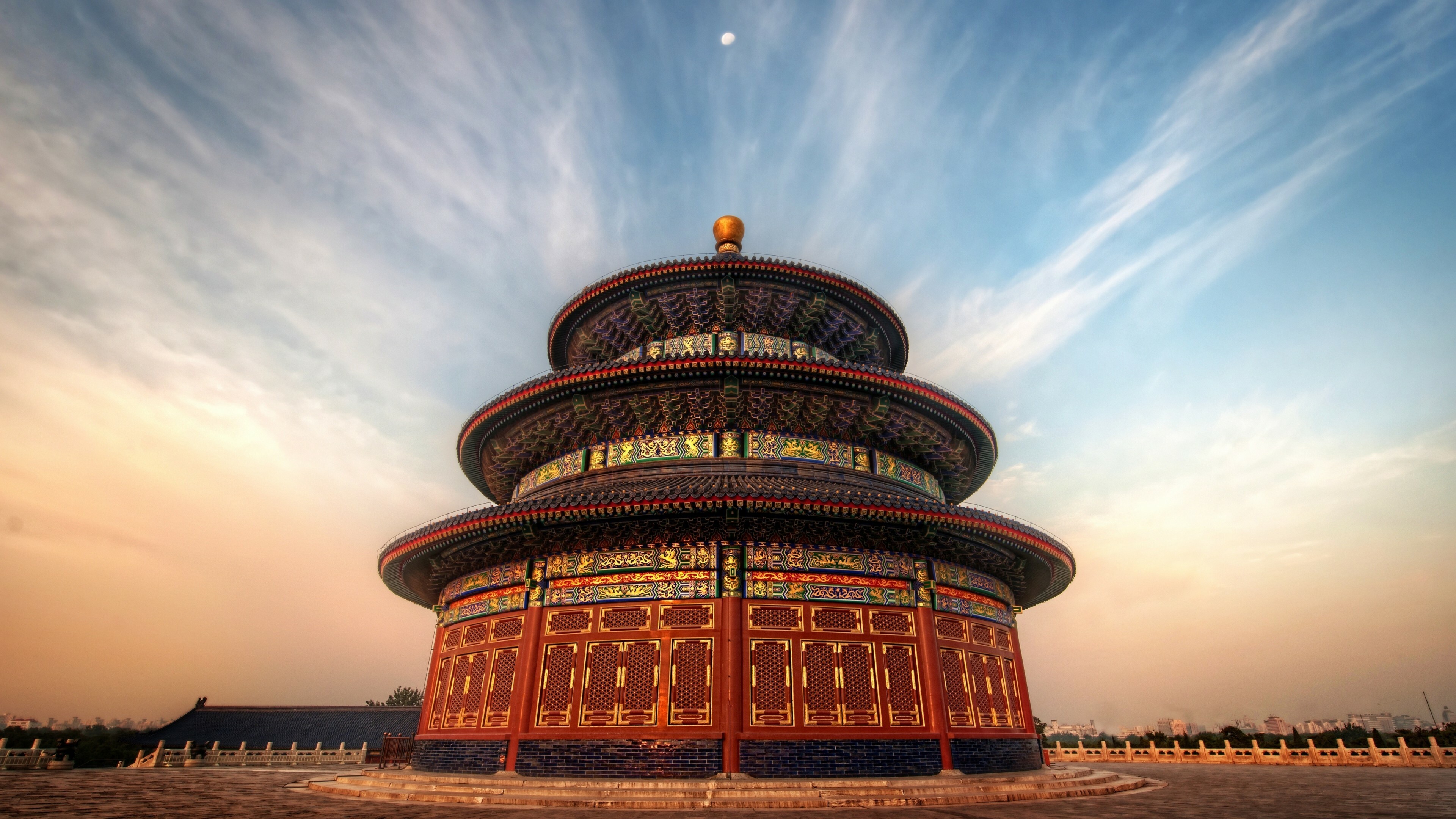 China: The Temple of Heaven, The largest of Beijing's imperial of religious building complexes. 3840x2160 4K Wallpaper.