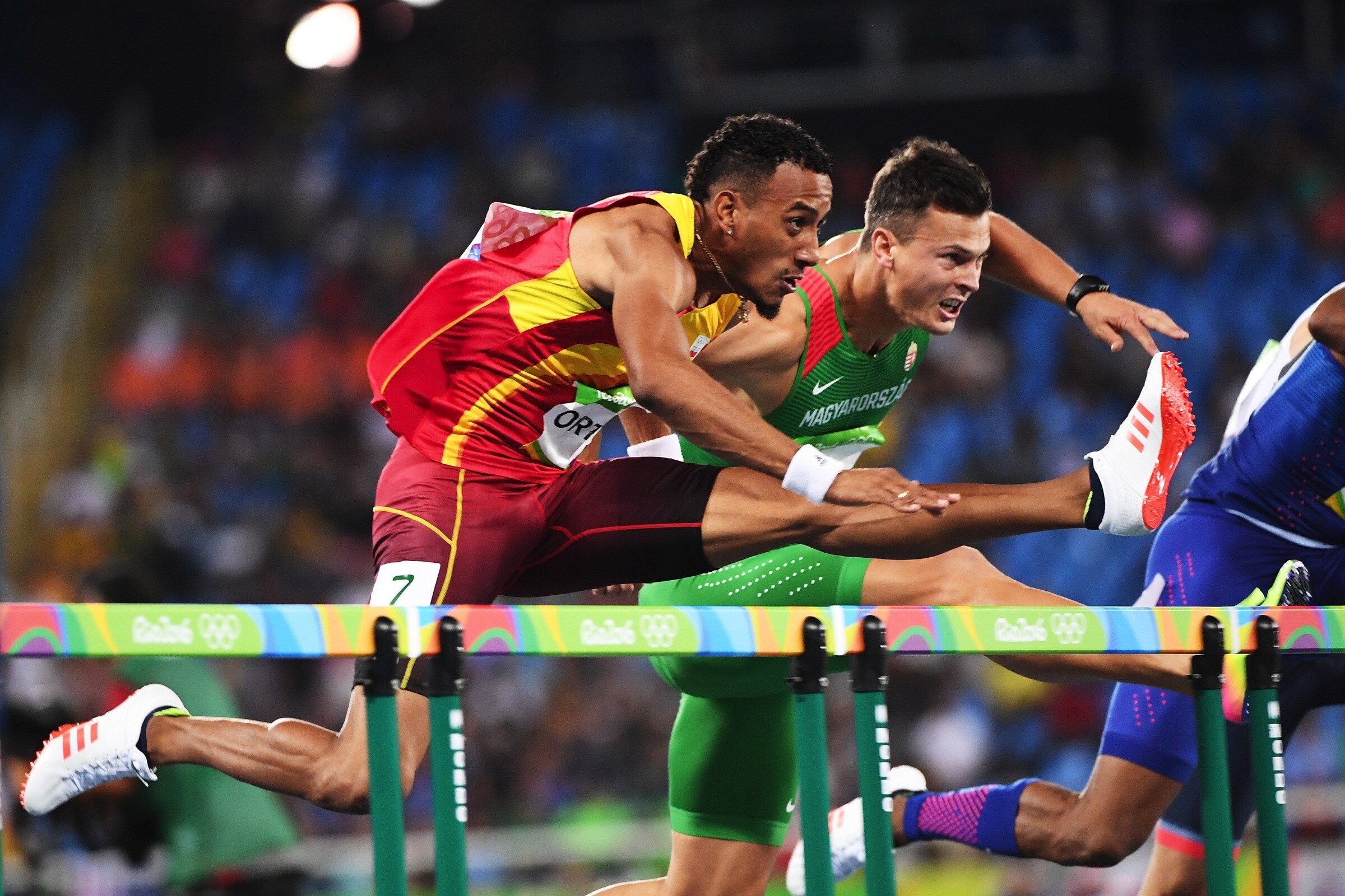 Orlando Ortega, 110m hurdles, Olympic event, 2400x1600 HD Desktop