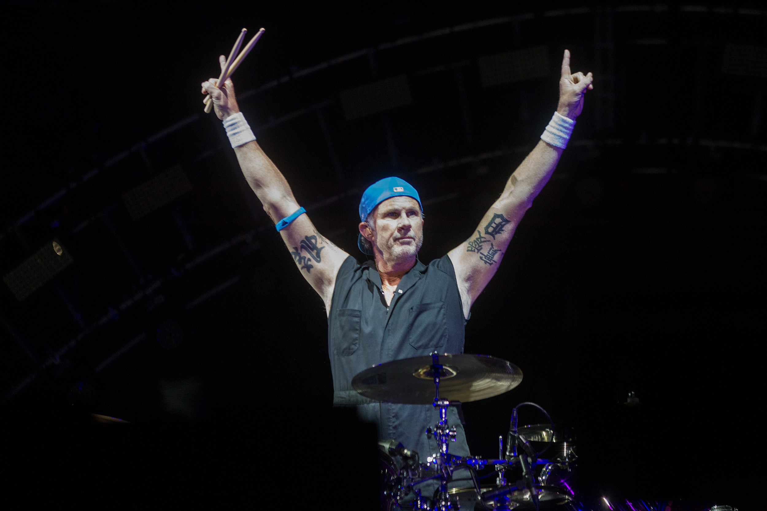 Chad Smith, Red Hot Chili Peppers, Visits Record Shop, 2500x1670 HD Desktop