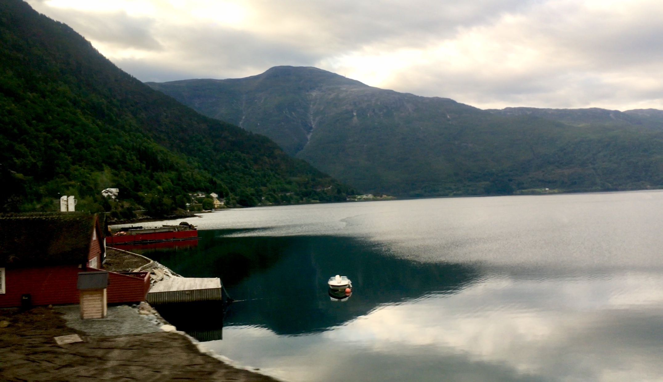 Norwegian Fjords, Travel tips for Norway, Munich mountain rebel, Memorable trip, 2160x1250 HD Desktop