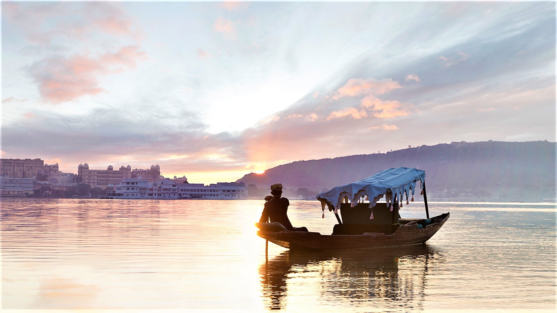 Lake Pichola, Udaipur photoshoot, Stunning photography, Udaipurian beauty, 1920x1080 Full HD Desktop