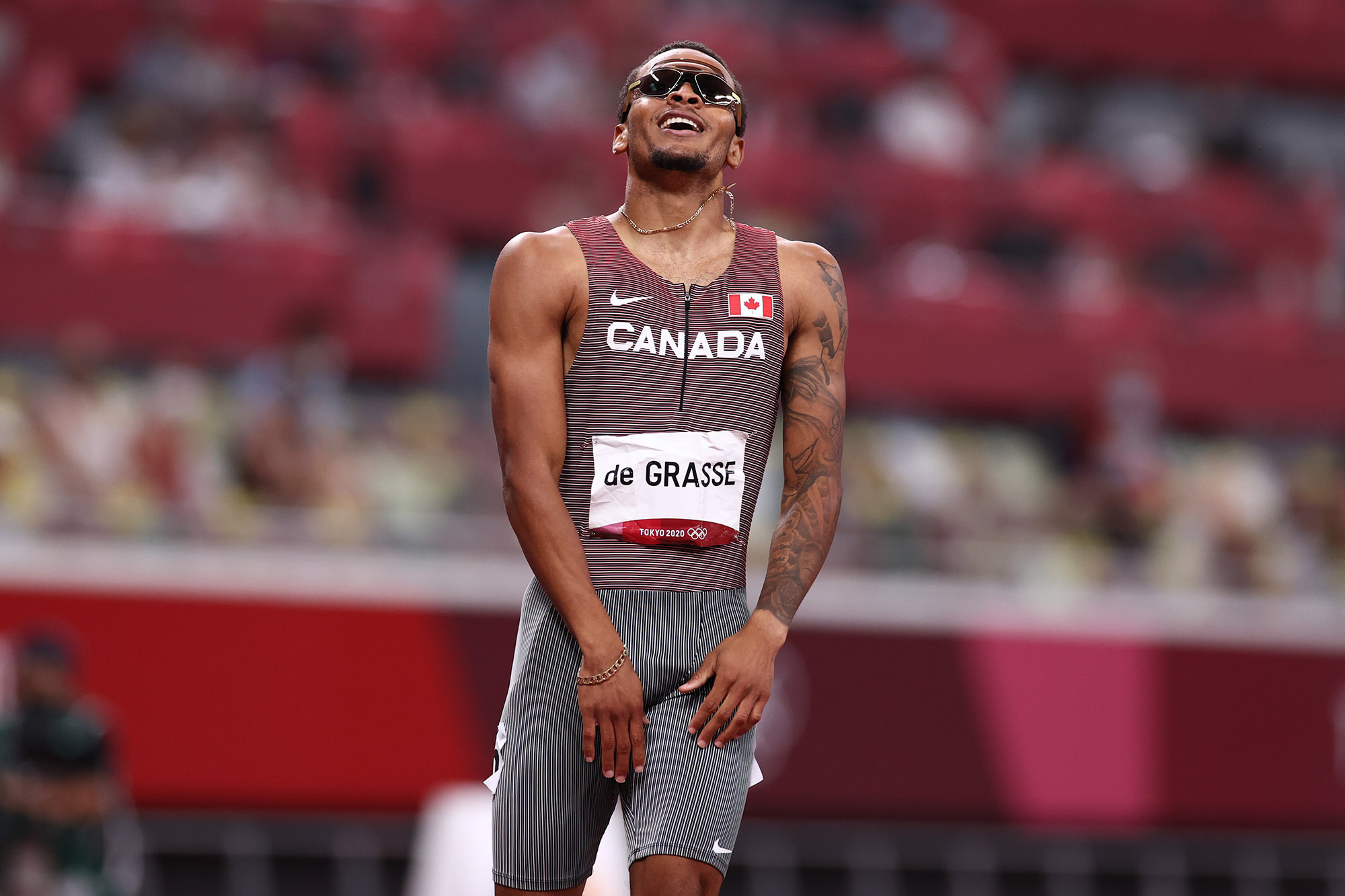 Andre De Grasse, Tokyo Olympics, Sprinting triumph, 200m race, 2000x1340 HD Desktop