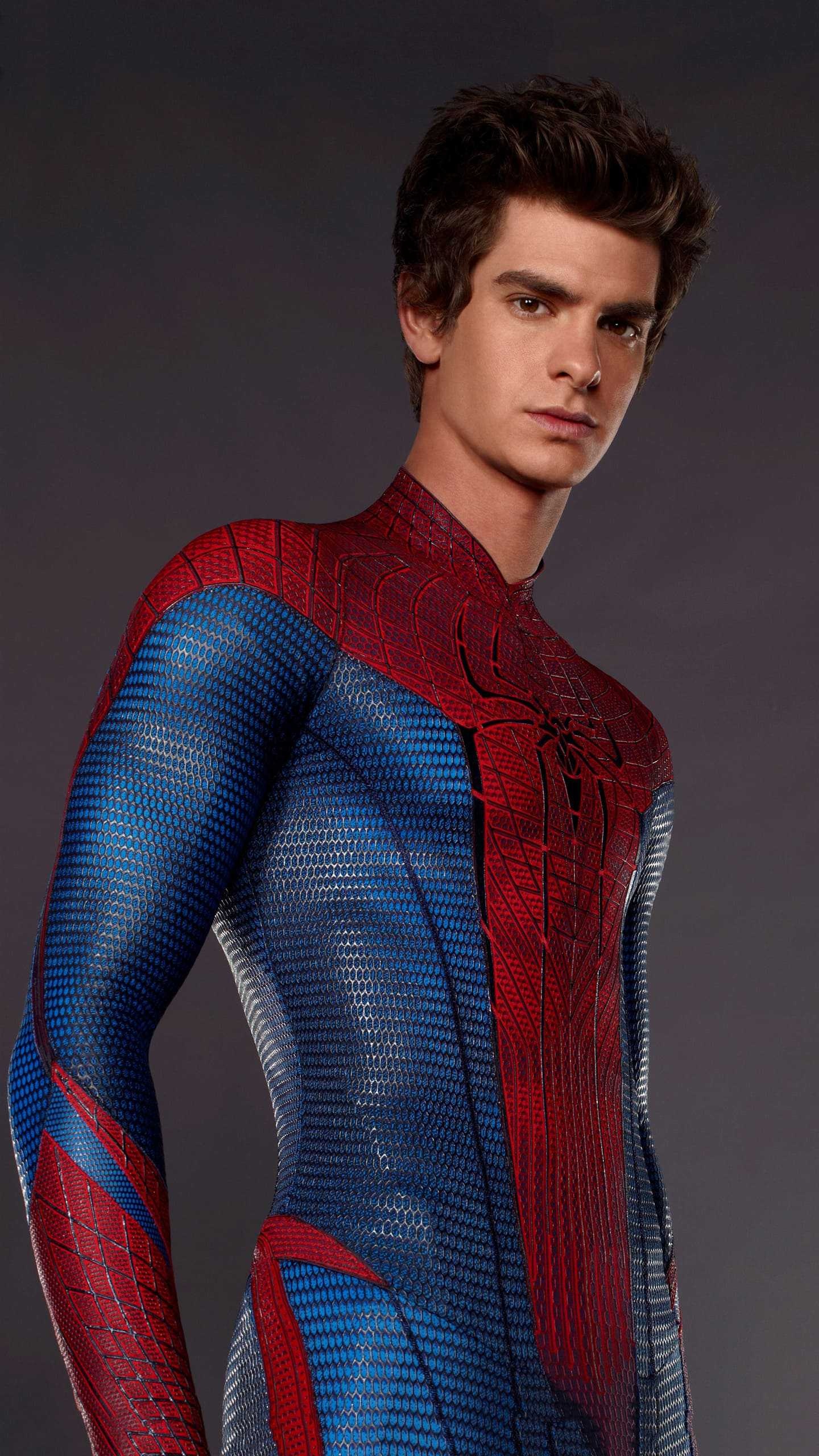 Andrew Garfield, Spider-Man movies, Superhero portrayal, Action-packed scenes, 1440x2560 HD Handy