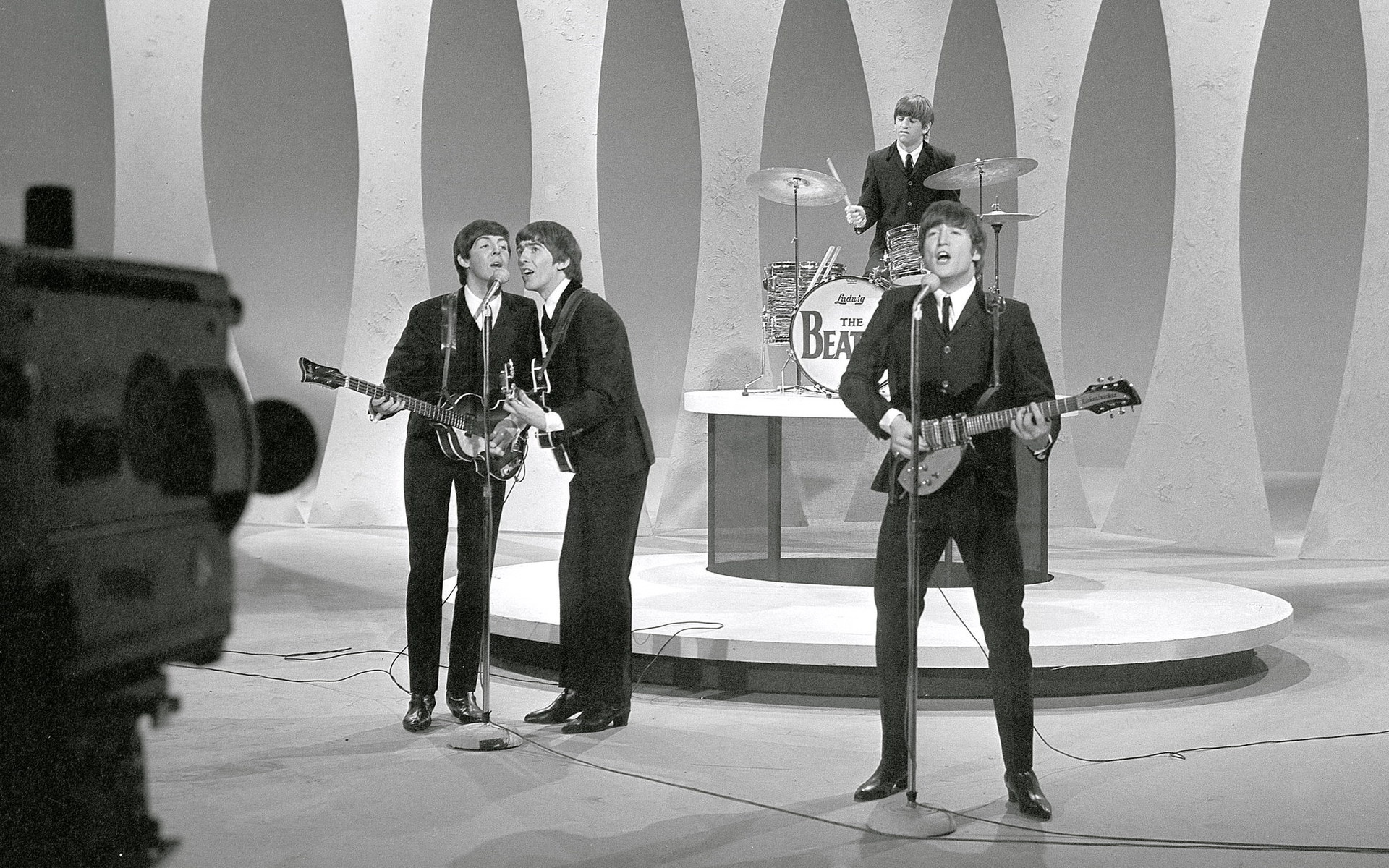 Ringo Starr, Beatle member, John Lennon, Paul McCartney, 1920x1200 HD Desktop