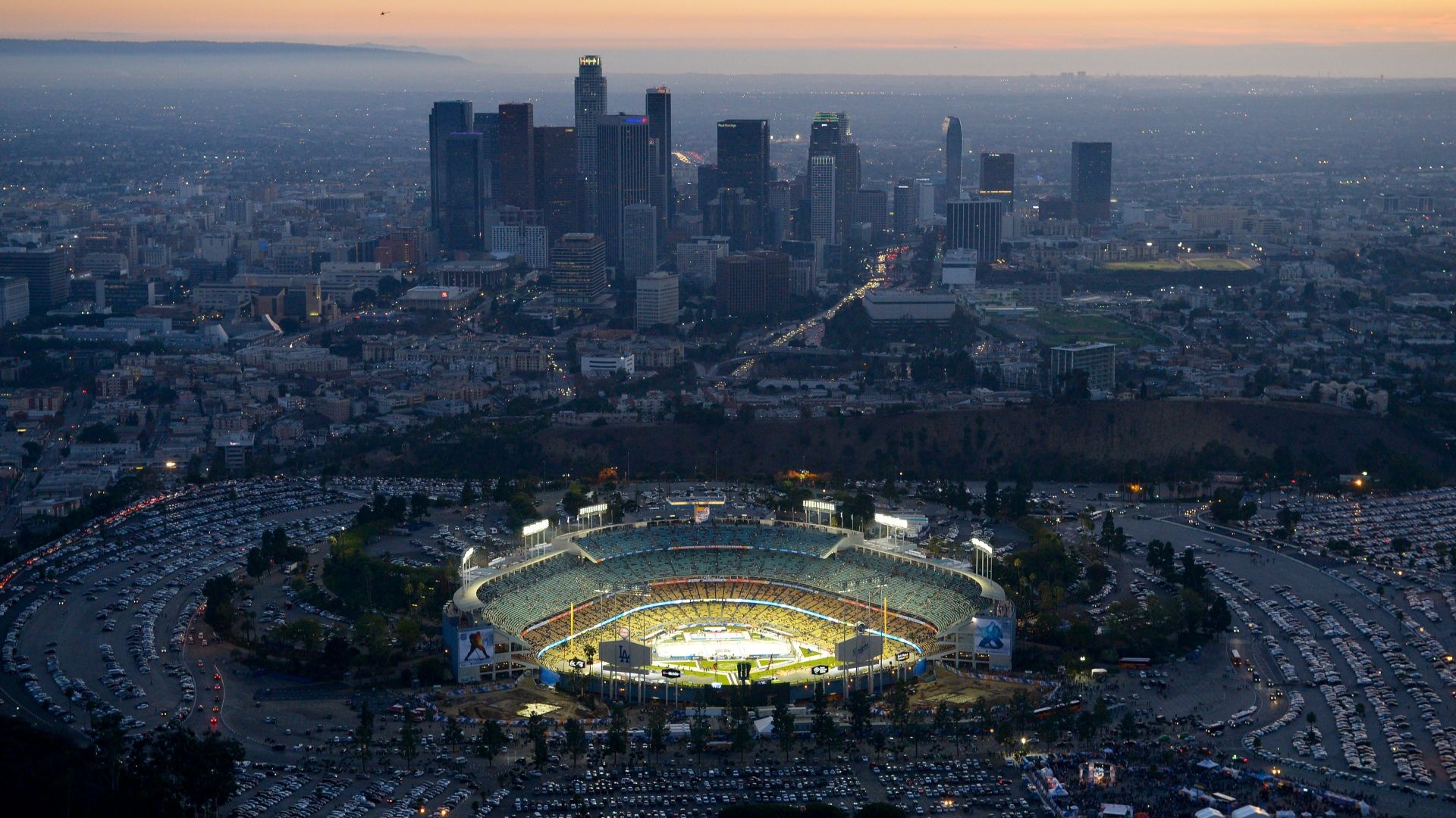 Los Angeles: Dodger Stadium, Cityscape, City of Angels. 1920x1080 Full HD Wallpaper.