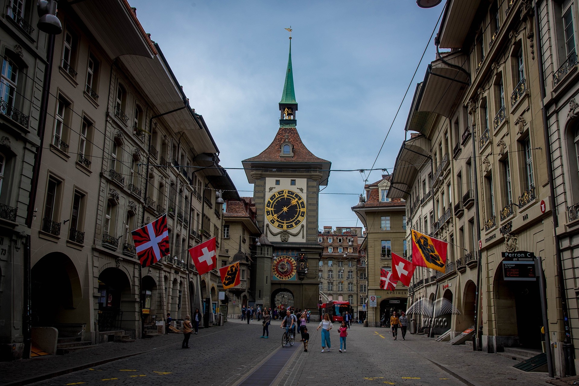Bern, Switzerland, Historic street, Zytglogge clock tower, 1920x1290 HD Desktop