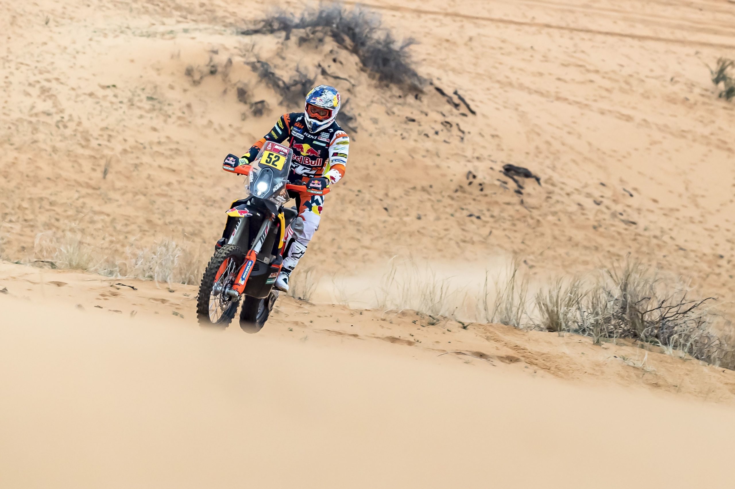 Dakar Rally: KTM Factory Racing’s Daniel Sanders, The overall top 10 in ninth, Two-day challenge. 2560x1710 HD Background.
