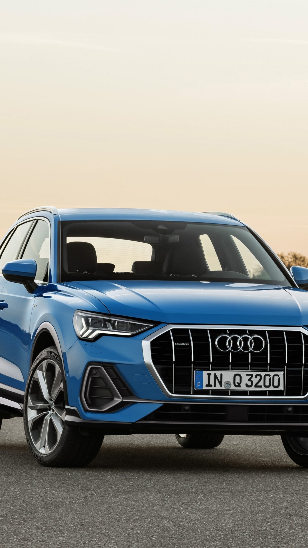 Audi Q3, 2019 model, 4K crossover wallpapers, Stylish and modern, 1080x1920 Full HD Phone