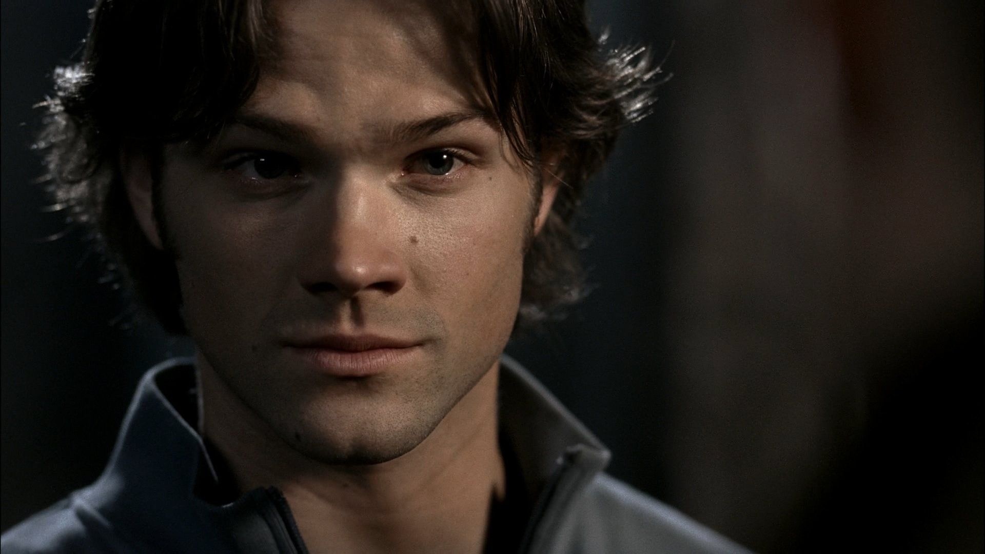 Sam Winchester: One of the three characters shown to have been possessed by both an angel and a demon, the other being his father. 1920x1080 Full HD Background.
