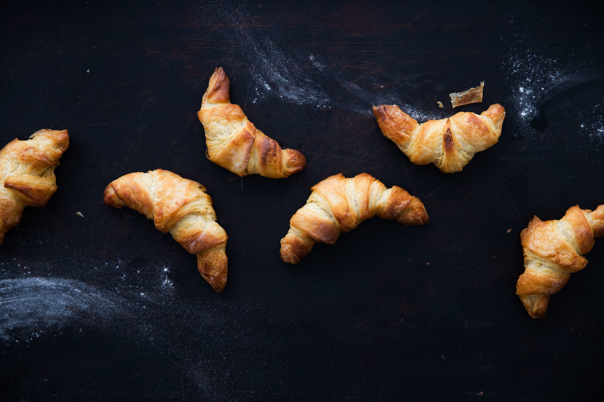 Croissant: Crisp and flaky on the outside and soft and tender on the inside. 2560x1710 HD Wallpaper.