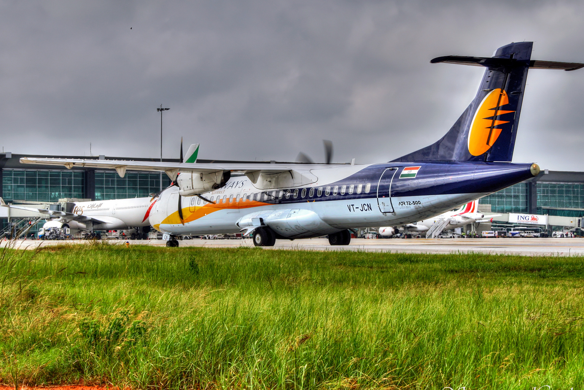 ATR 72 travels, Airplane photography, Bangalore airport, Spotting ATR planes, 1930x1290 HD Desktop
