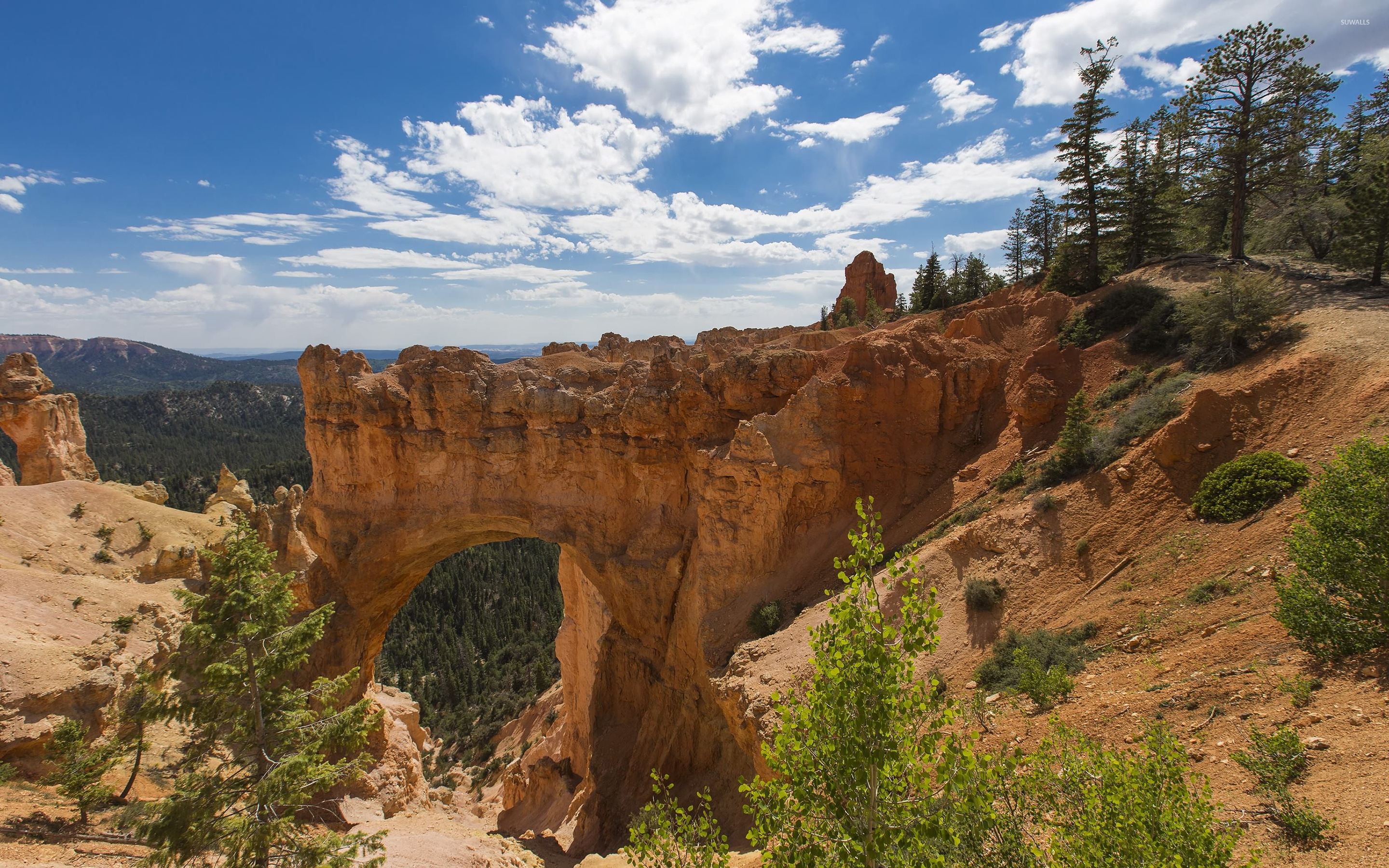 Rocky bridge in Bryce Canyon, Stunning nature, Wallpaper, Beautiful scenery, 2880x1800 HD Desktop