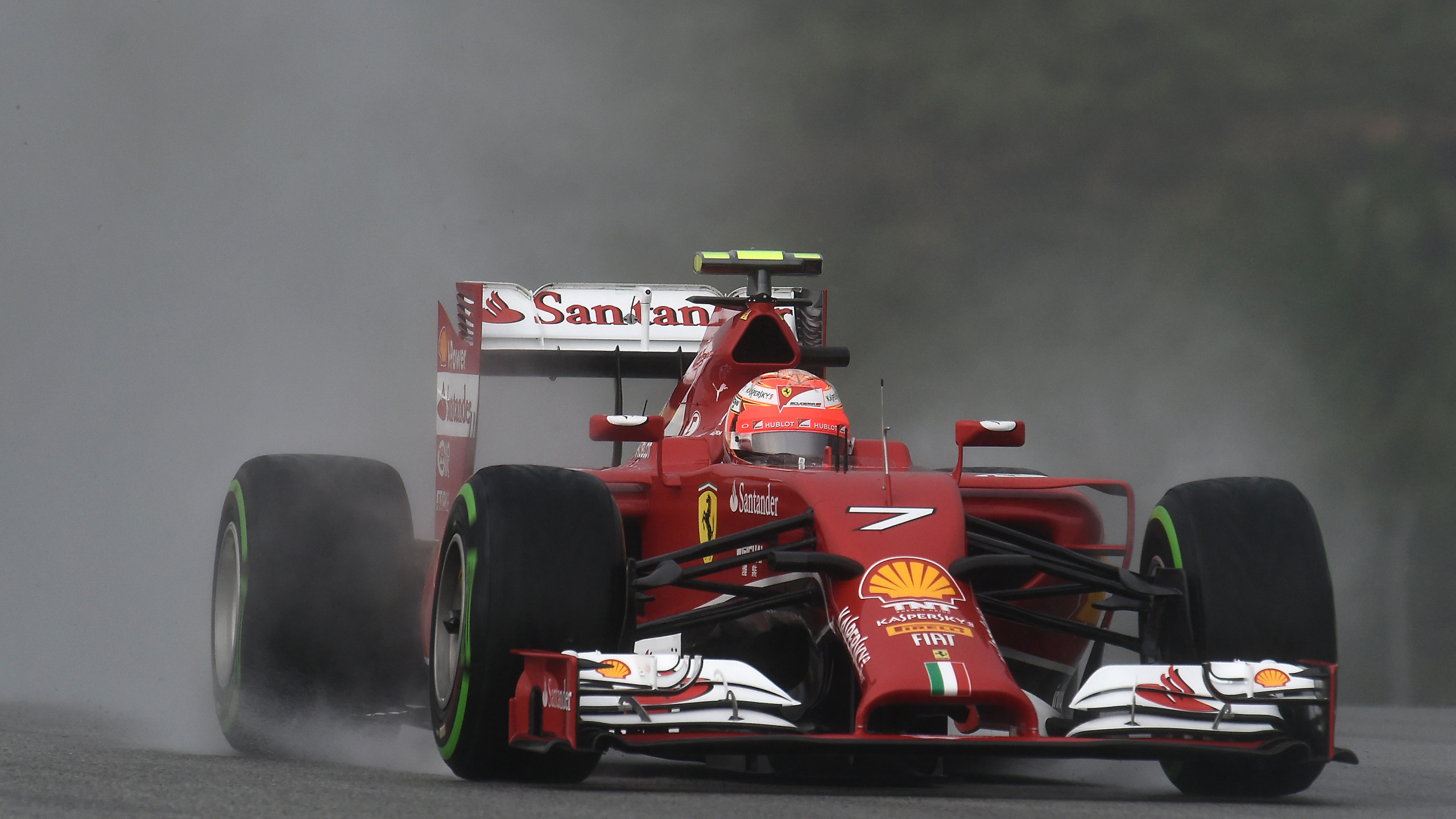 Kimi Raikkonen, Rainy race, Ferrari F14T, Formula 1, 2560x1440 HD Desktop