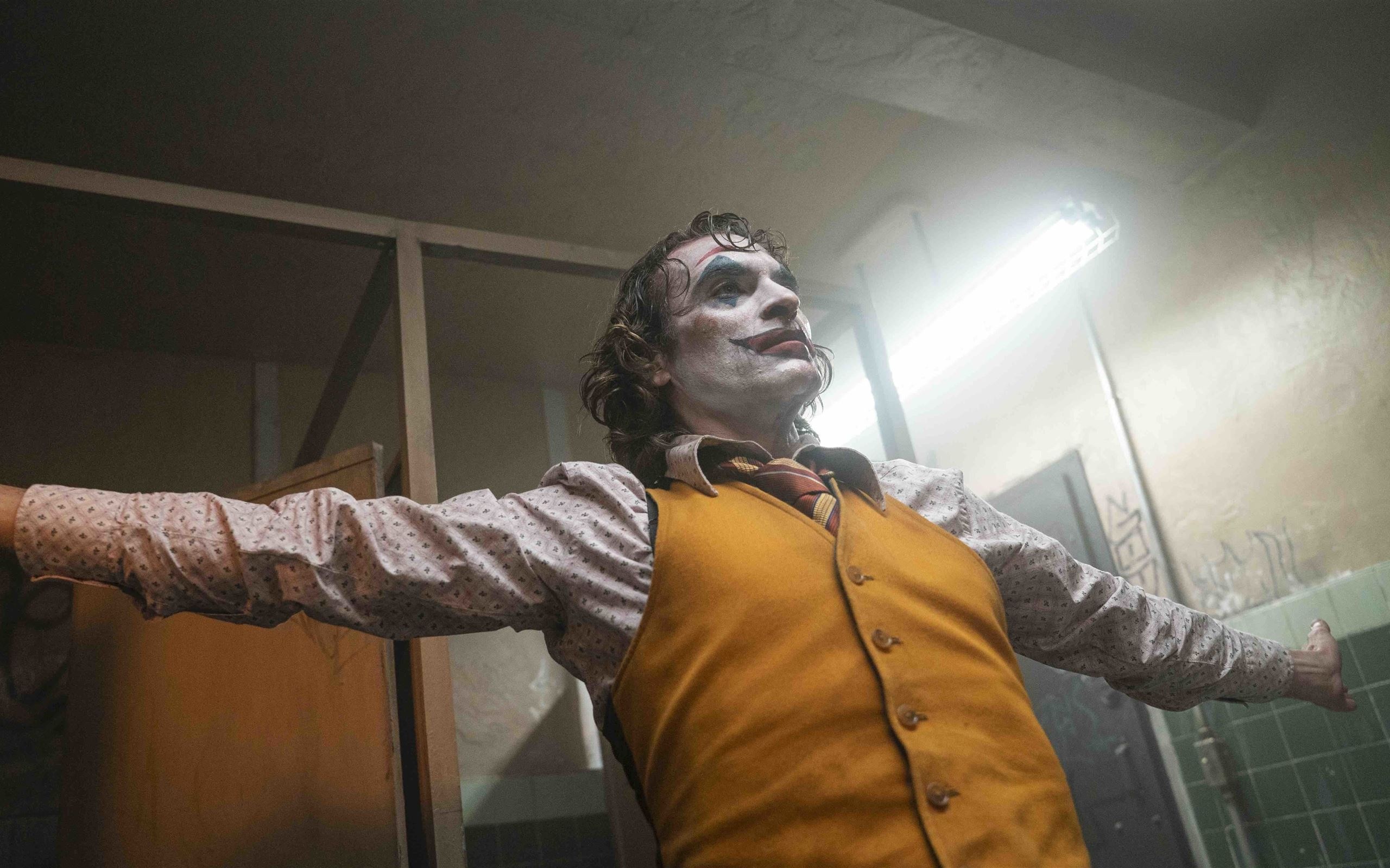 Joker, Joaquin Phoenix, Movies, MAC wallpapers, 2560x1600 HD Desktop