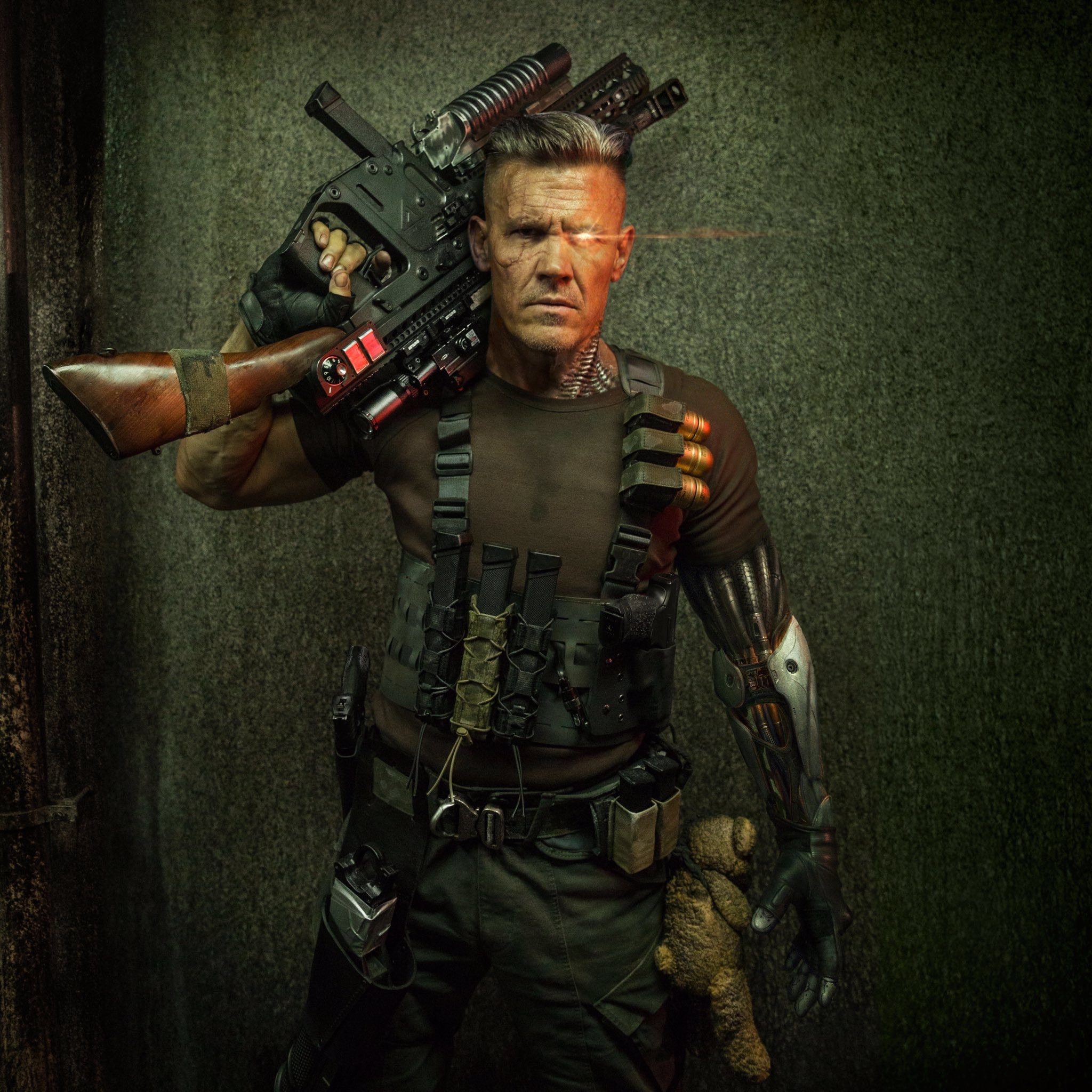 Deadpool 2 movie, Josh Brolin as Cable, Mutante, 2050x2050 HD Handy