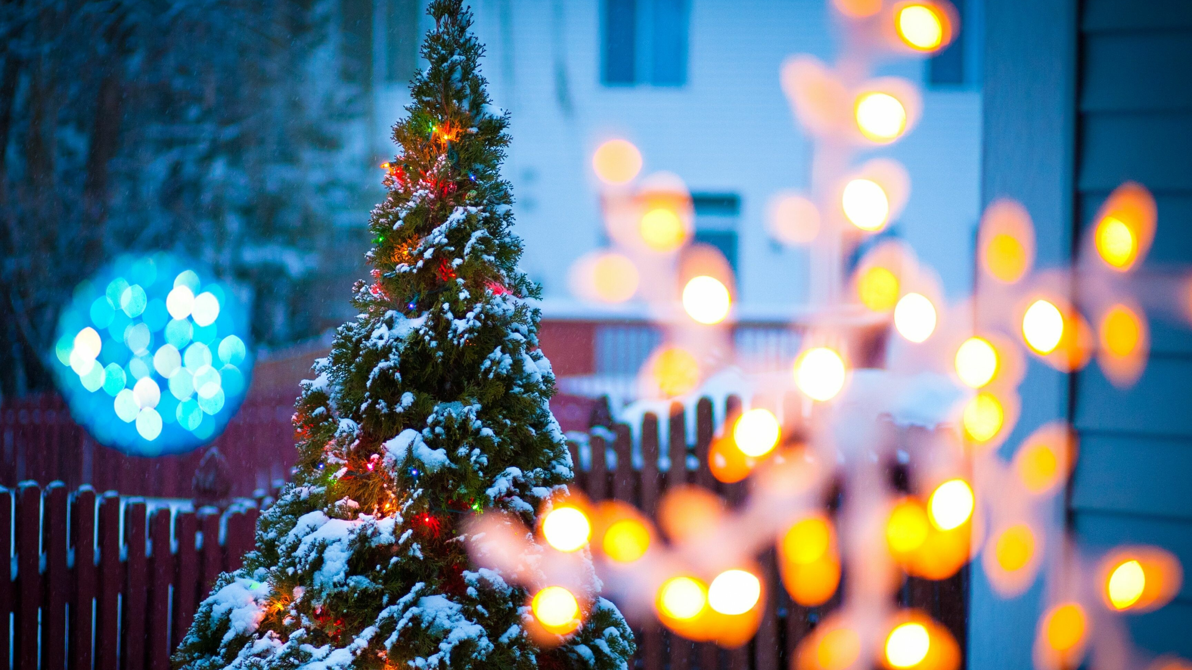 Christmas: Celebrated annually on December 25, Blur lights. 3840x2160 4K Wallpaper.