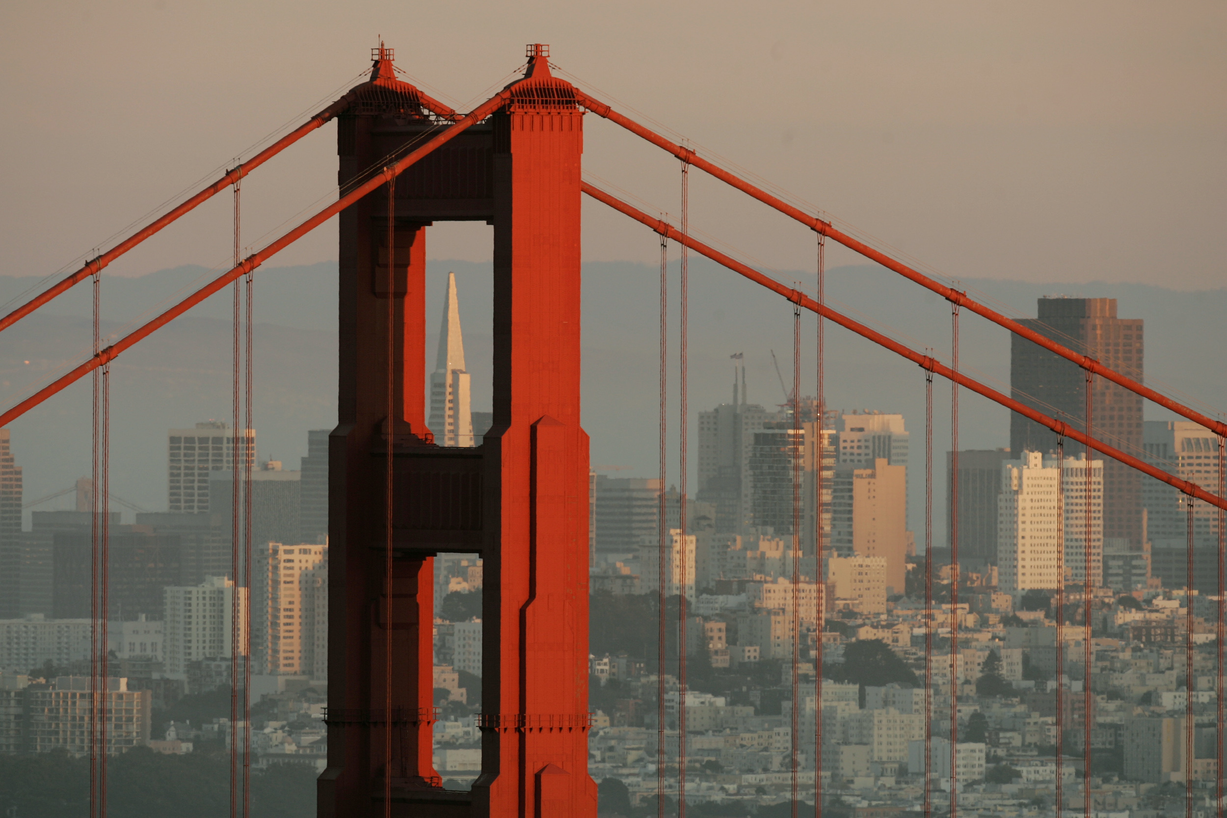 Golden Gate Bridge, Resident complaints, Locals' perspective, Bay Area news, 2500x1670 HD Desktop