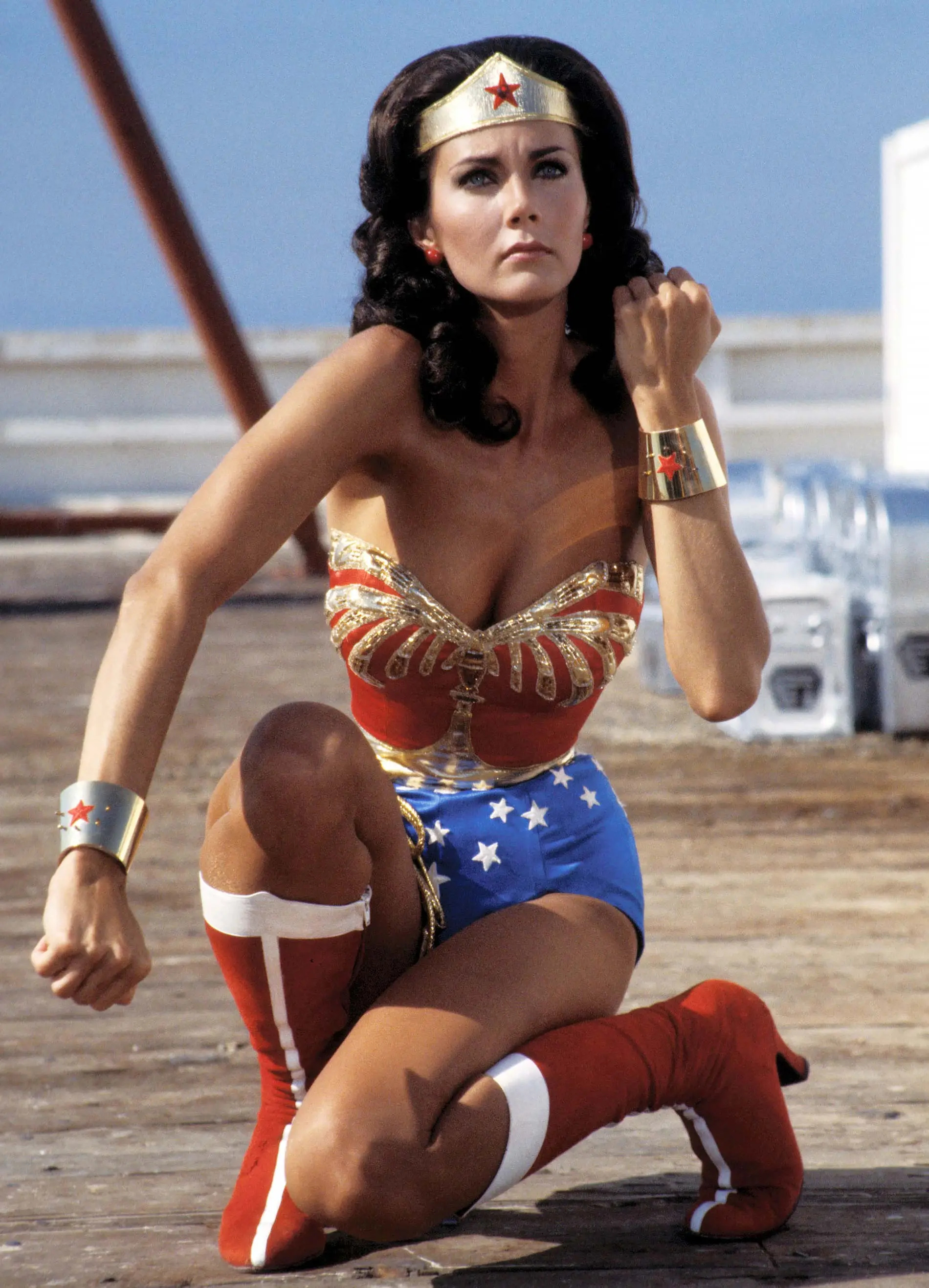 Lynda Carter, Movies, Wonder Woman Bracelets, 1900x2640 HD Phone