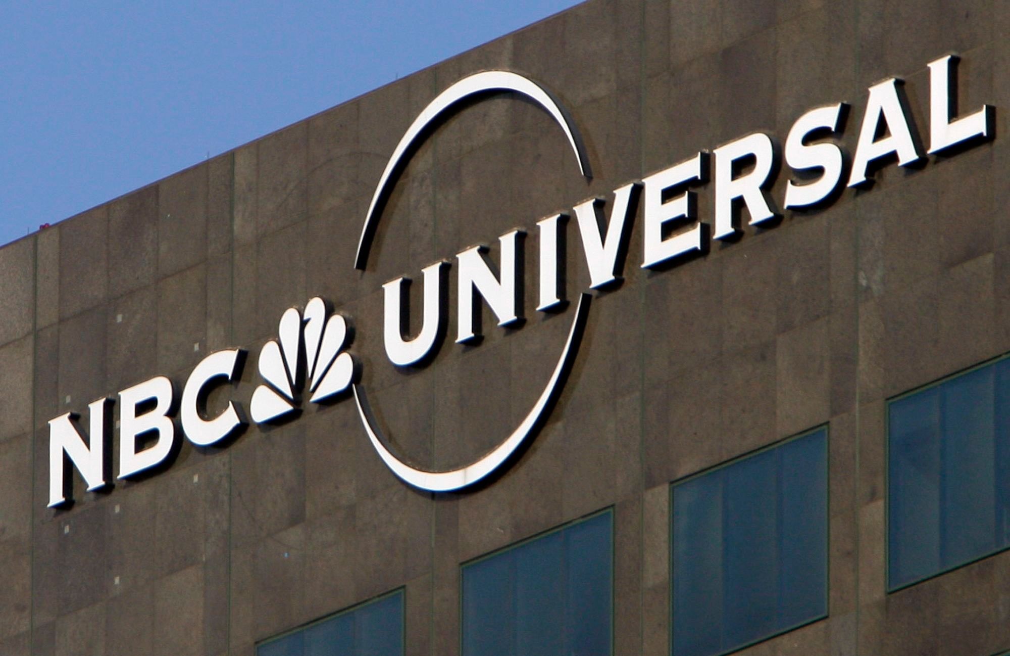 NBCUniversal, Acquires Vudu, Fox completes Tubi purchase, 2000x1300 HD Desktop
