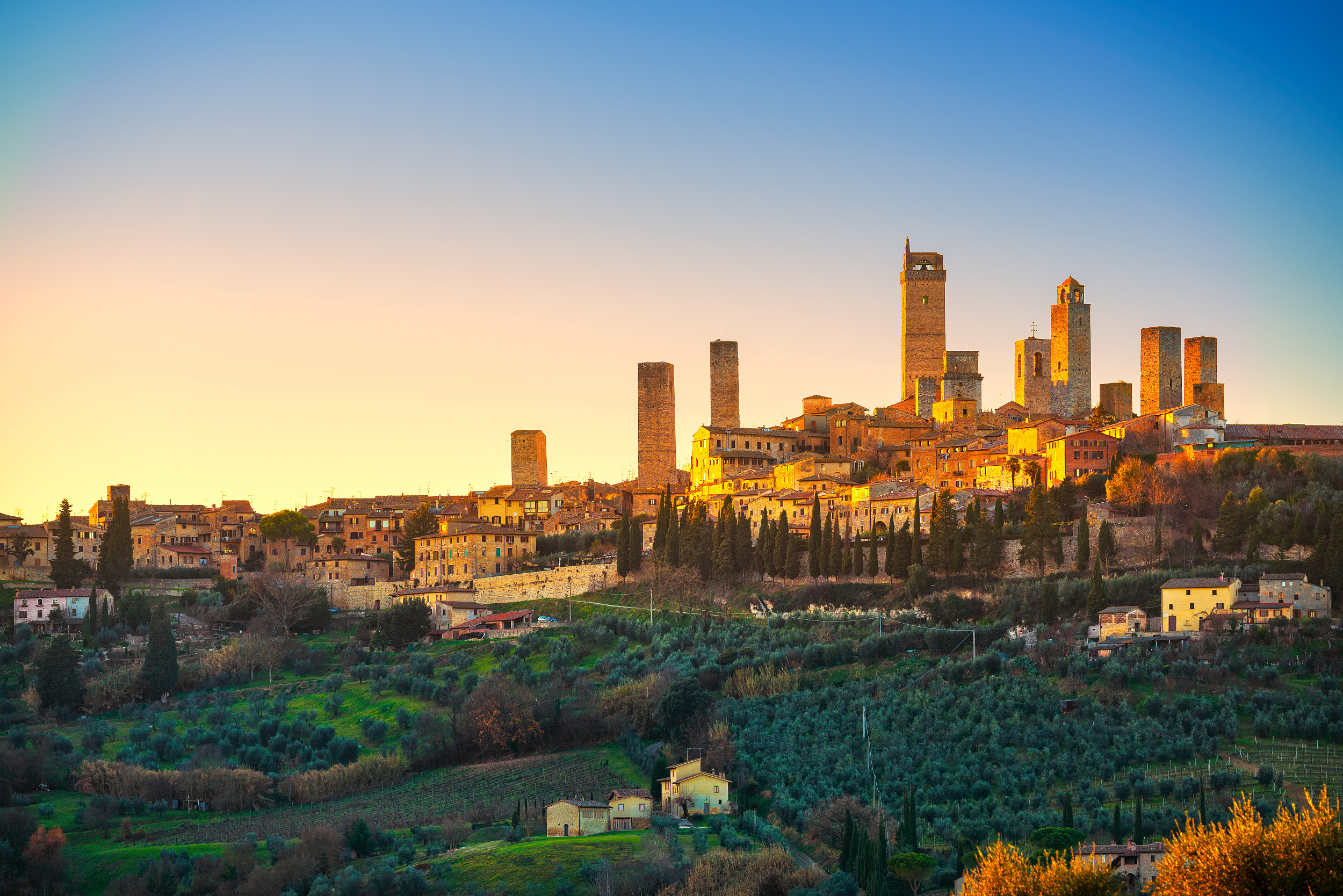 Historic center of San Gimignano, Must-see sights, Nearby attractions, Tuscan heritage, 2500x1670 HD Desktop