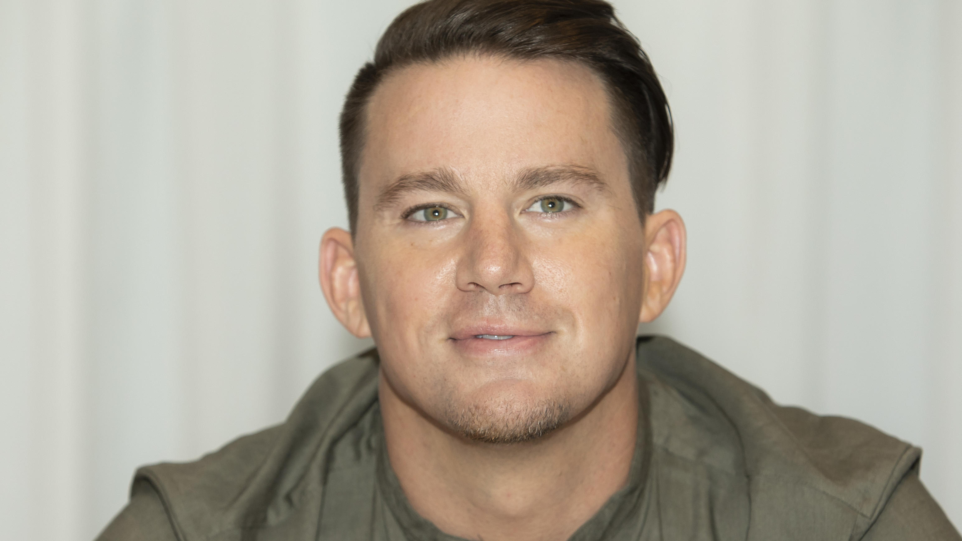 Channing Tatum: Played John Cale in a 2013 political action thriller film, White House Down. 3100x1740 HD Background.