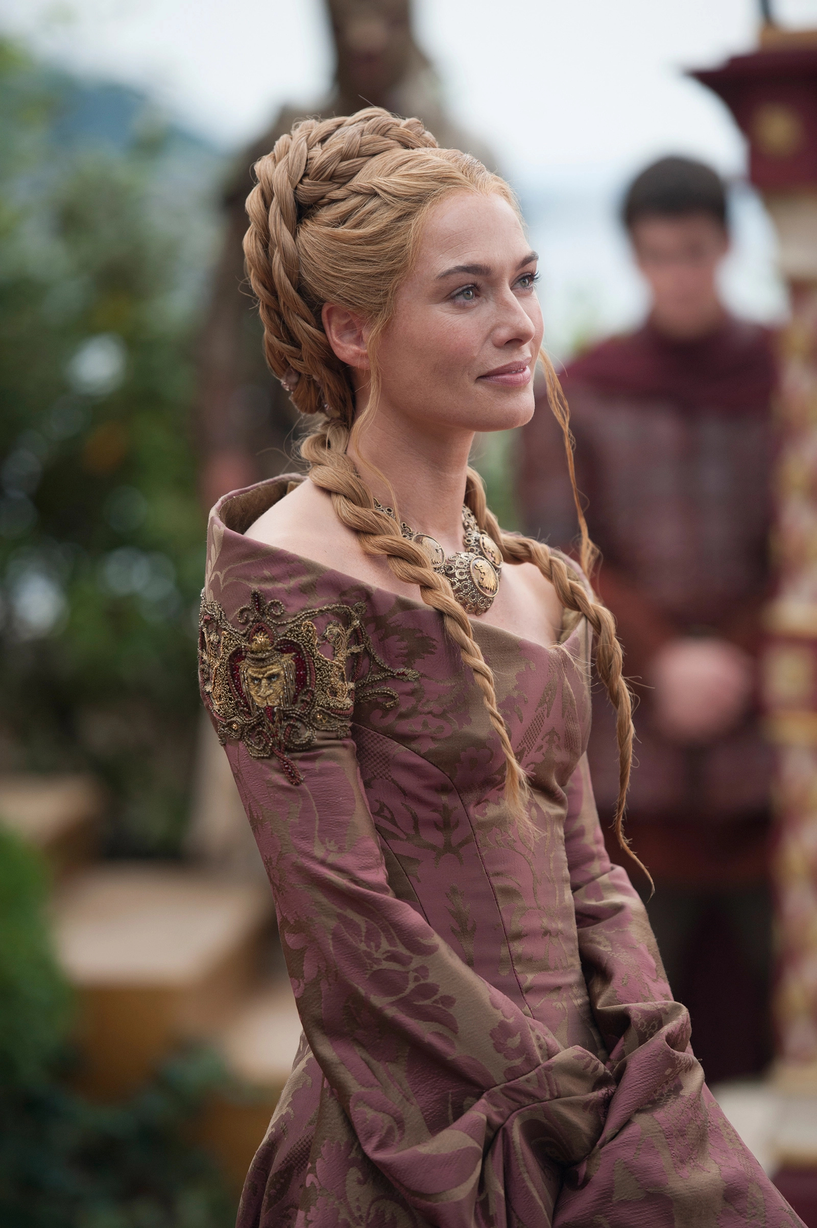 Cersei Lannister, costume evolution, Game of Thrones, 1600x2410 HD Handy