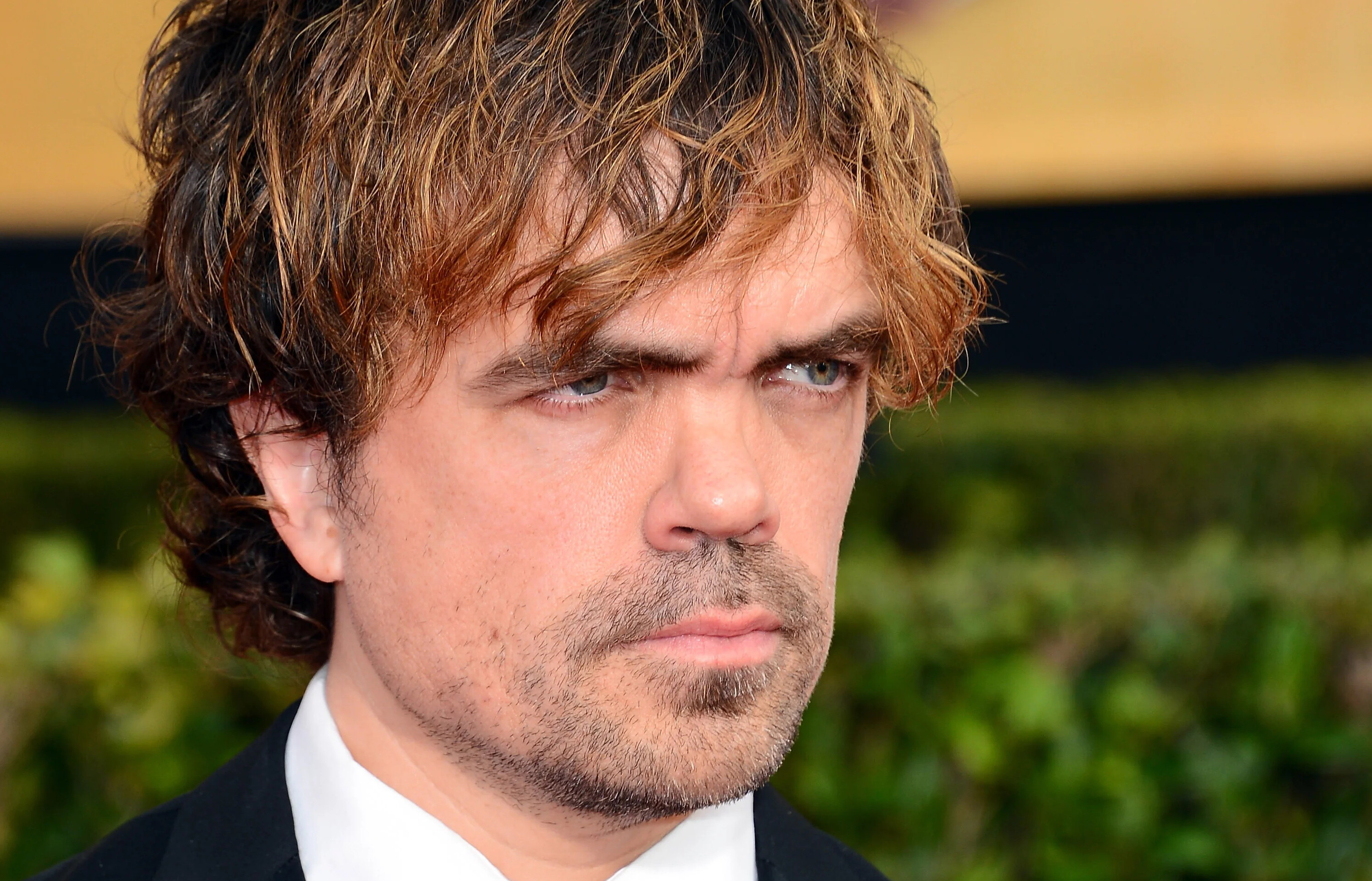 Peter Dinklage, Game of Thrones star, Comedic brilliance, Dramatic prowess, 2990x1920 HD Desktop