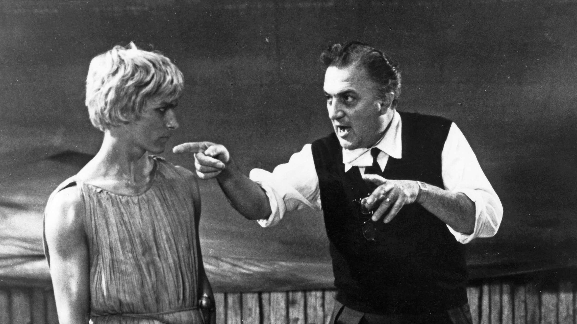 Federico Fellini, Fellini's 100th birthday, Love and satire, Karikierte, 2400x1350 HD Desktop