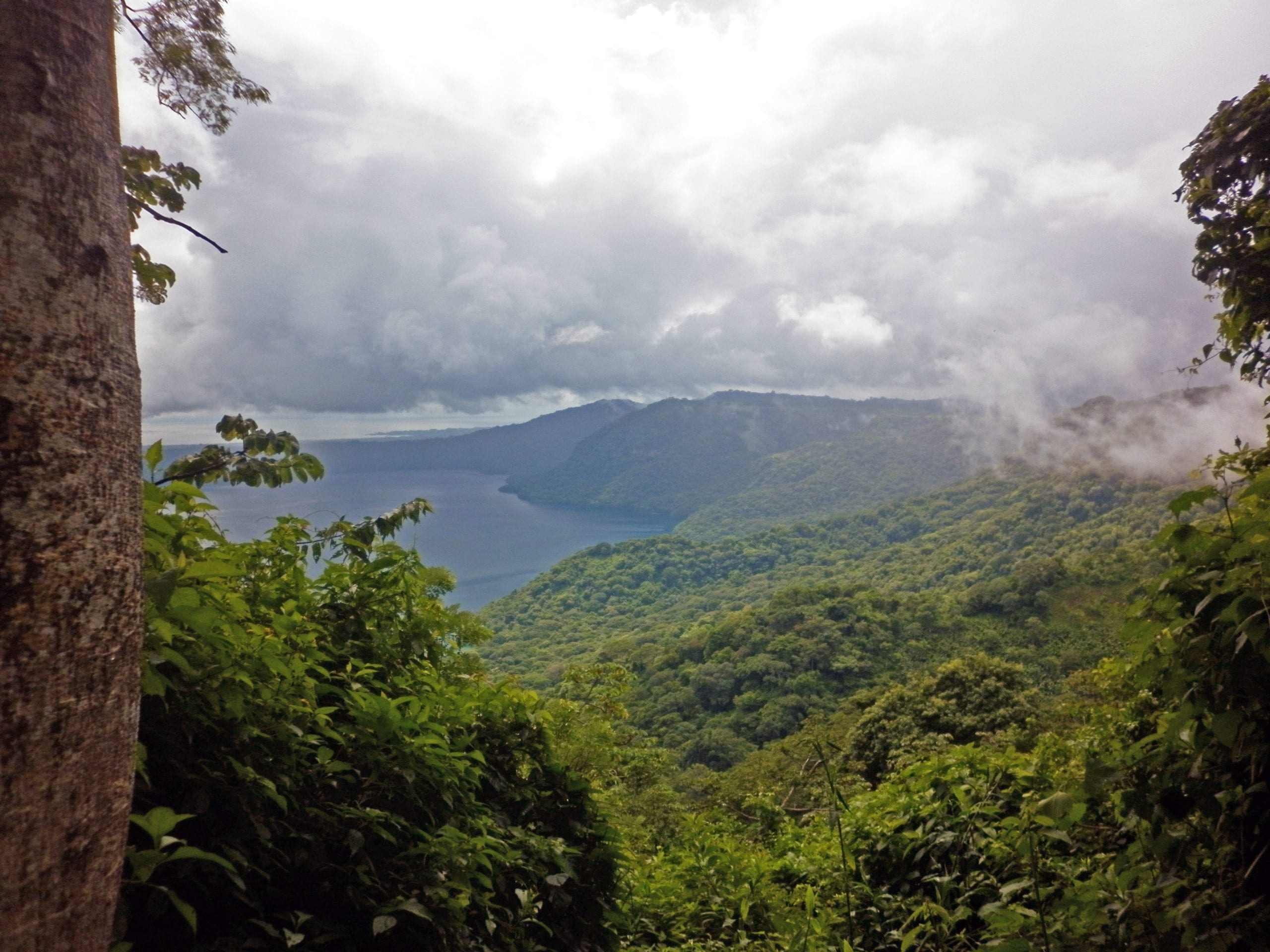 Lakes and volcanoes, Nicaragua Pelorus, Travels, 2560x1920 HD Desktop