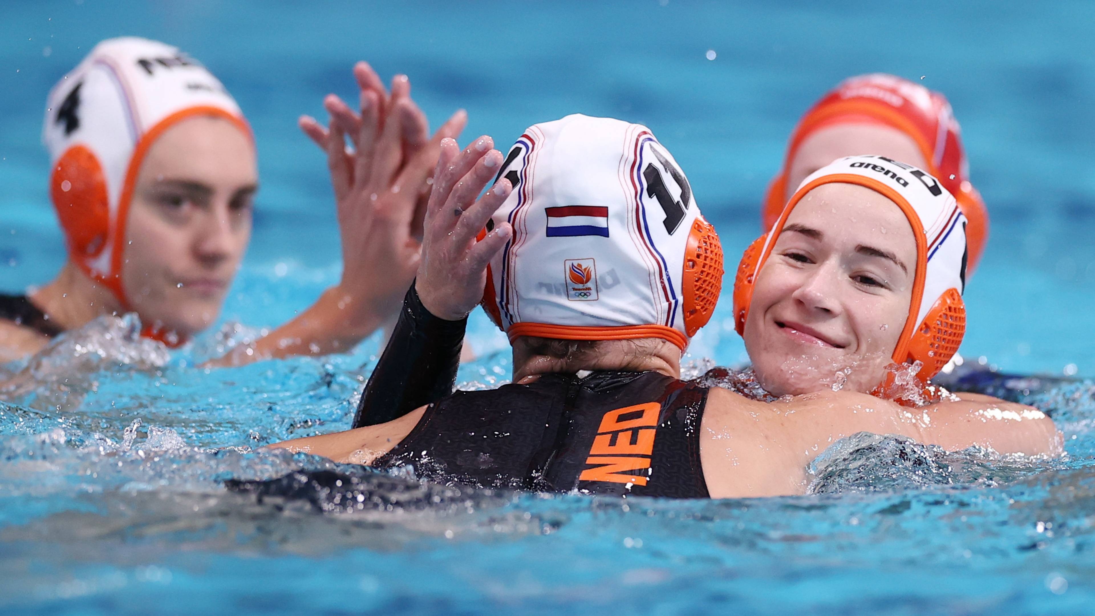 Water Polo: Dutch national team at the 2020 Tokyo Summer Olympic Games. 3840x2160 4K Background.