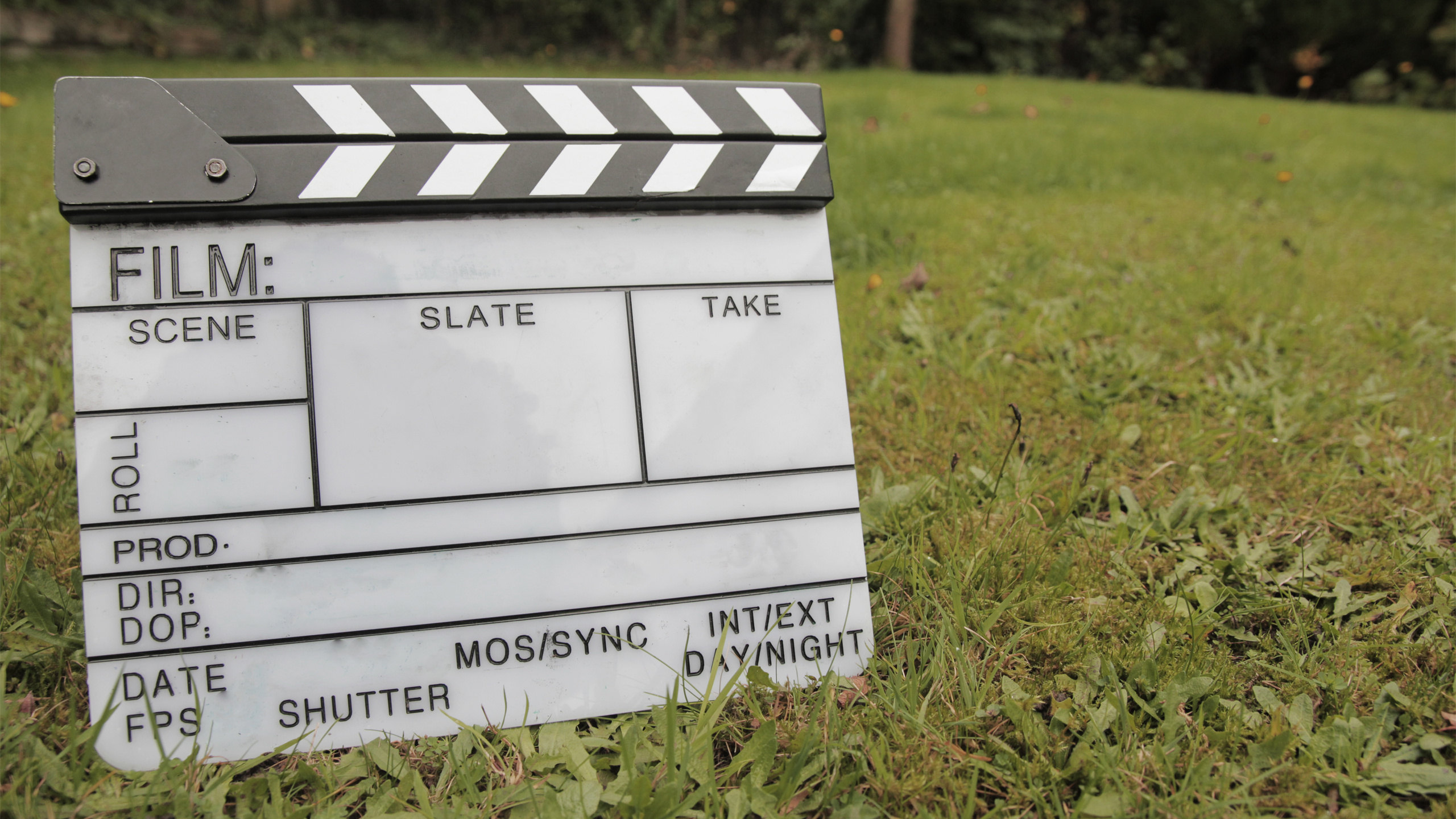 Mustard education, Clapperboard usage, How to use, Clapperboard, 2560x1440 HD Desktop