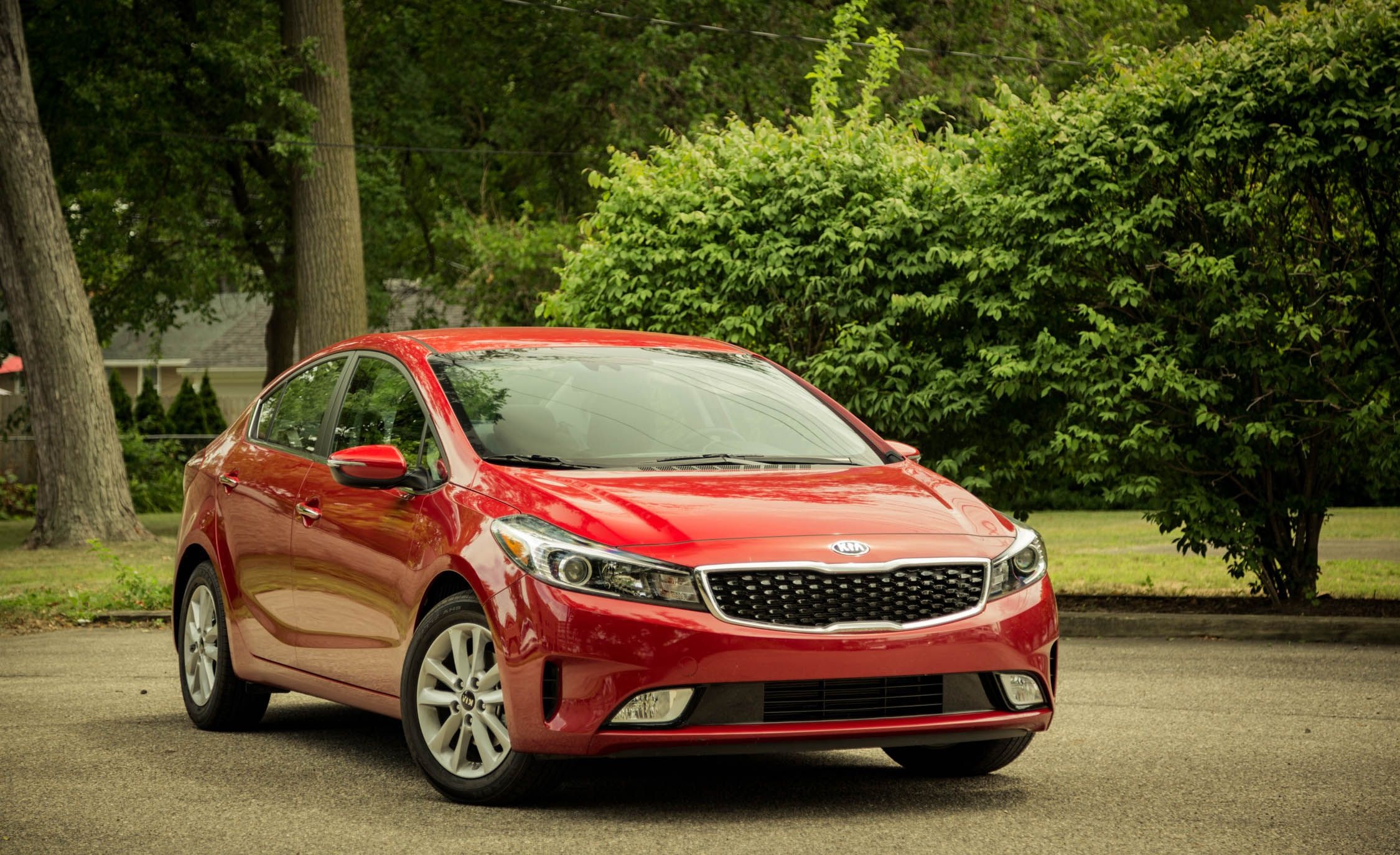Kia Forte, 2017 model, Review, Pricing and specs, 2250x1380 HD Desktop