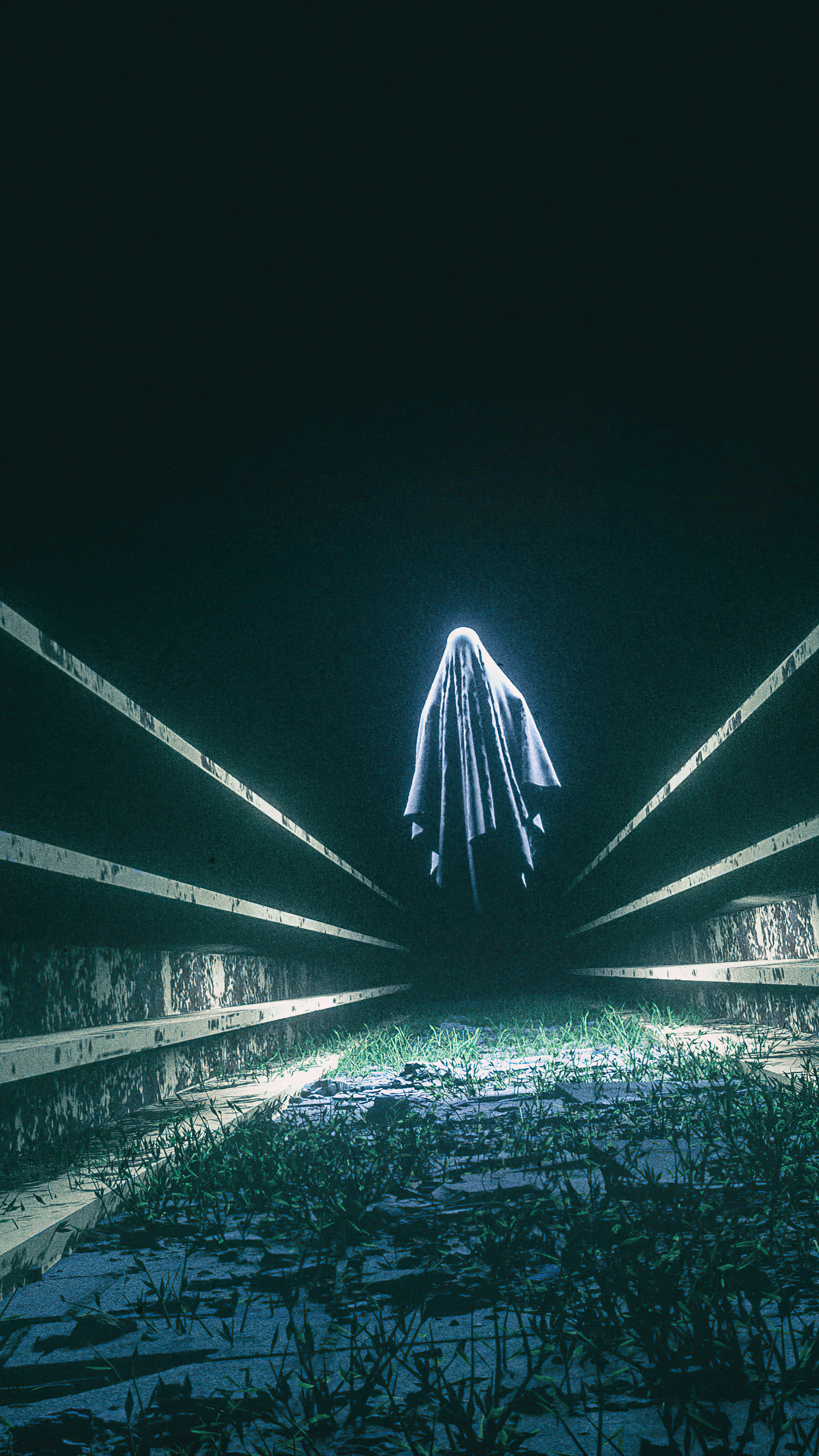 Ghost in the dark, Sony Xperia X, HD 4K wallpapers, Eerie ambiance, 2160x3840 4K Handy