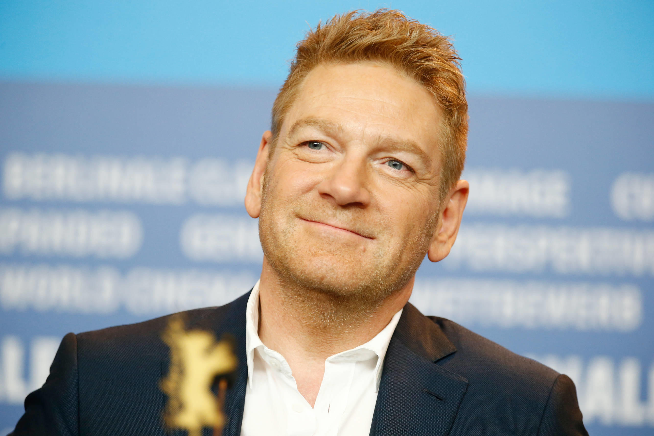 Kenneth Branagh: Appointed a Knight Bachelor in the 2012 Birthday Honours. 2560x1710 HD Wallpaper.