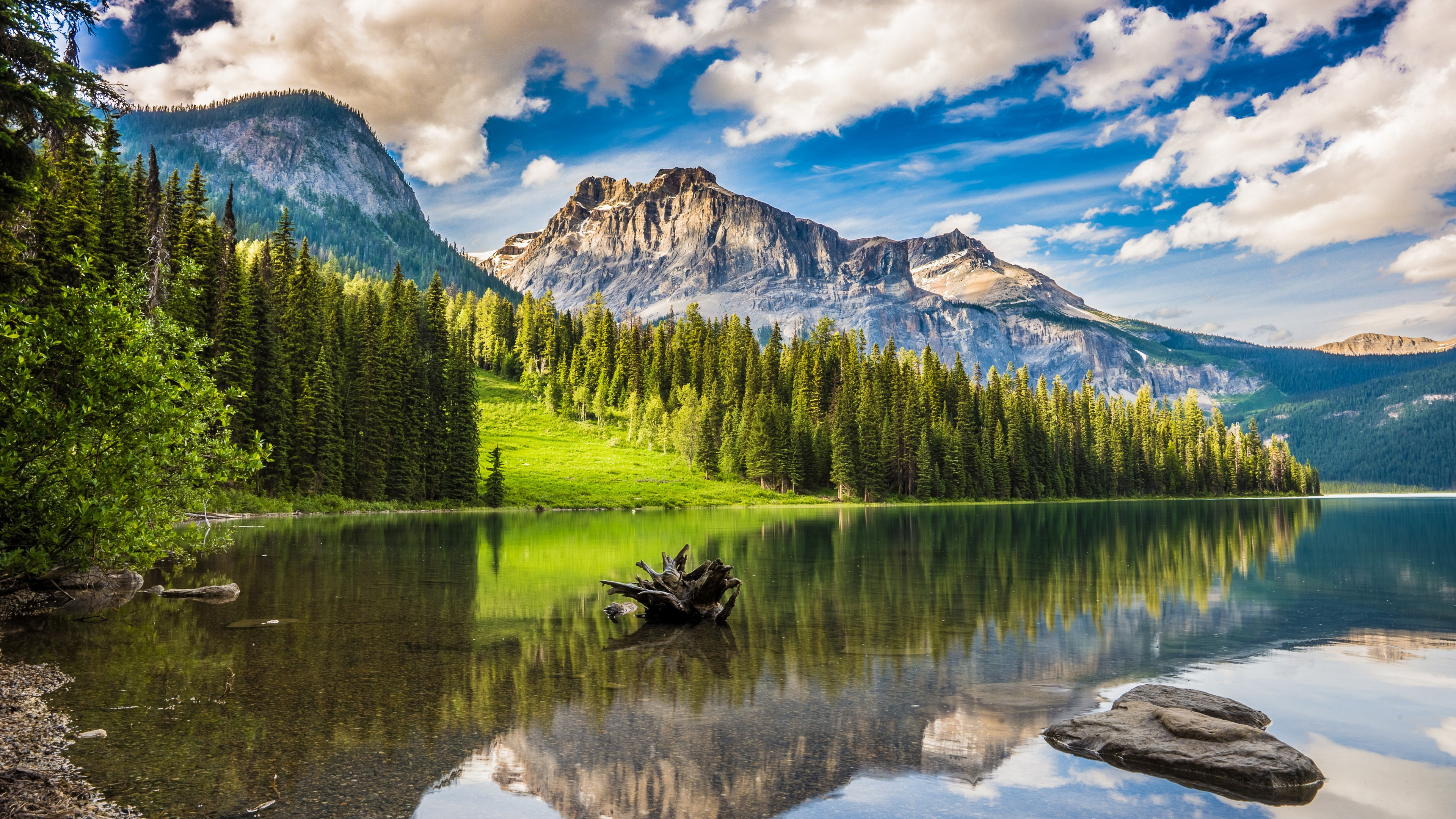 Emerald Lake, Banff National Park, Canada, Scenic wallpapers, 3840x2160 4K Desktop