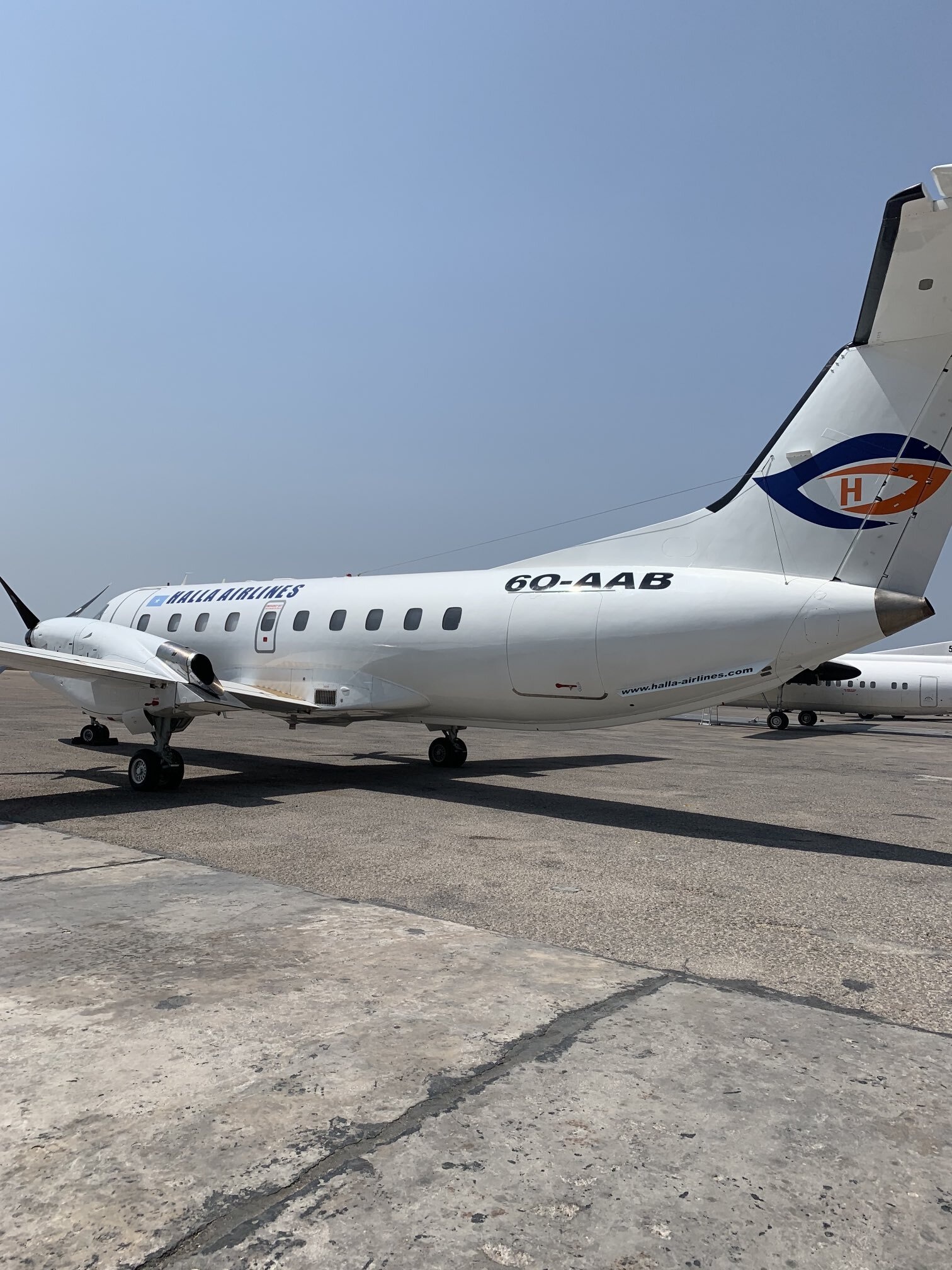 Embraer 120, Halla Airlines, Aircraft delivery, 1520x2020 HD Phone