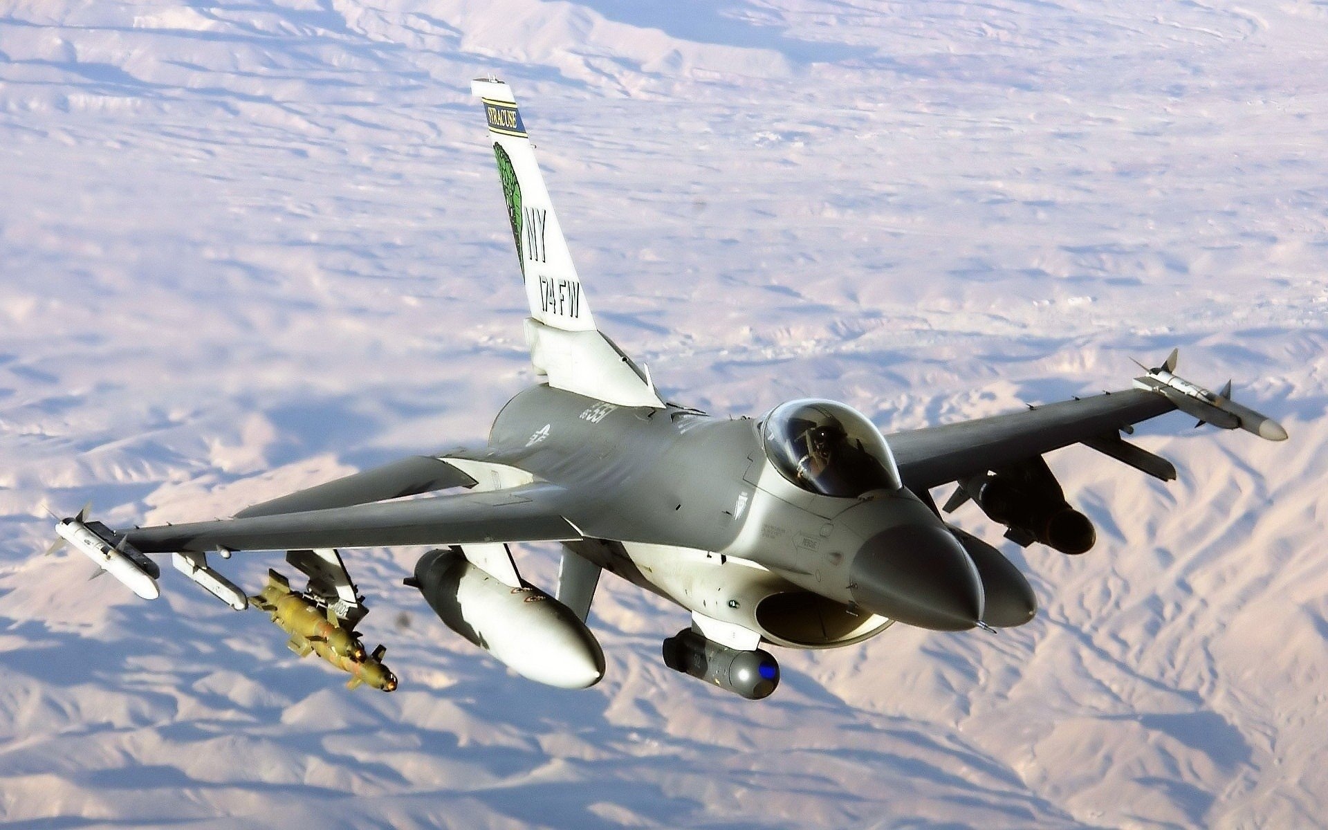 F-16 Fighting Falcon, HD wallpaper, Military aircraft, 1920x1200 HD Desktop
