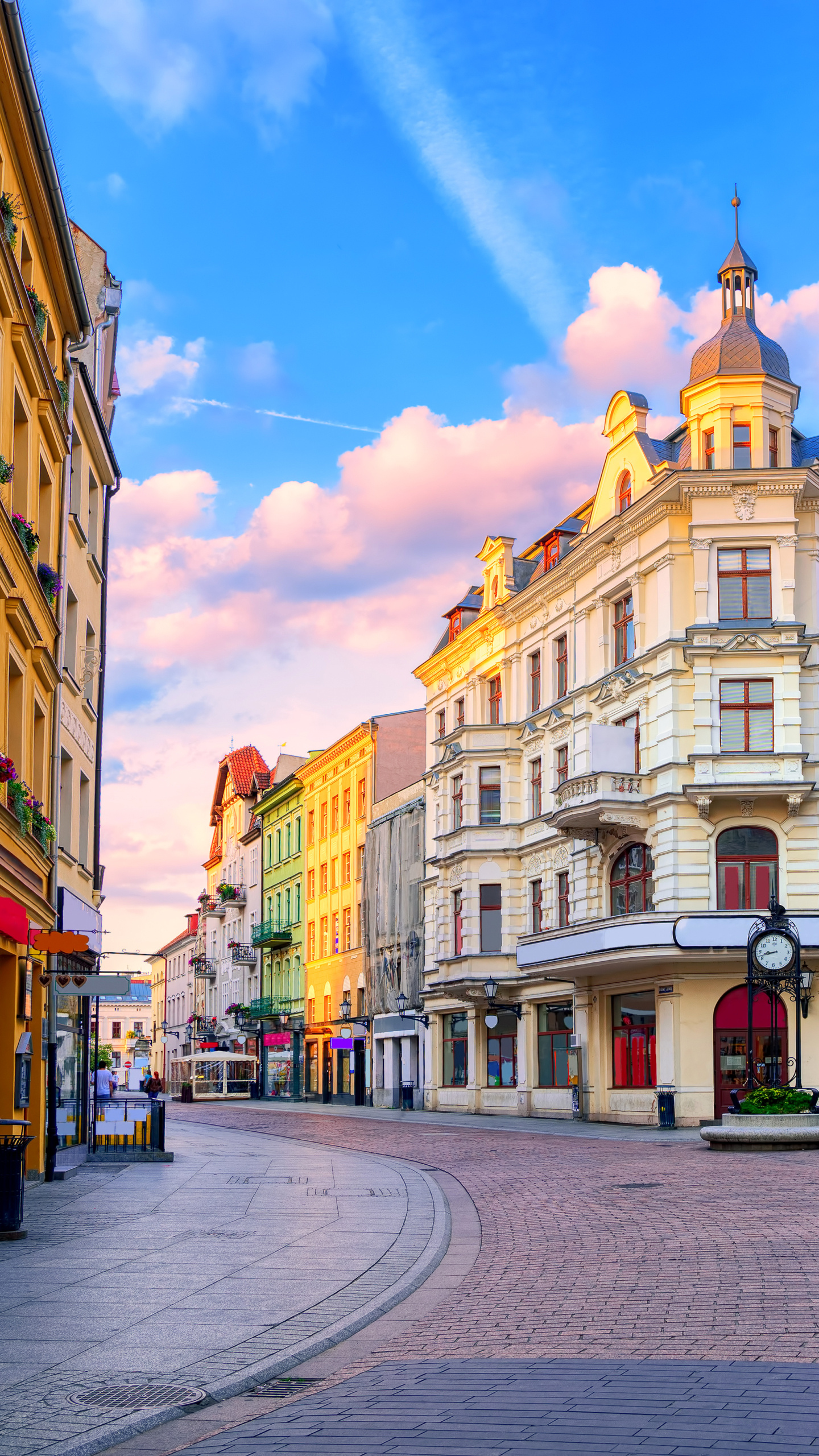 Poland, Man-made city, Historical landmarks, Architectural marvels, 1440x2560 HD Handy