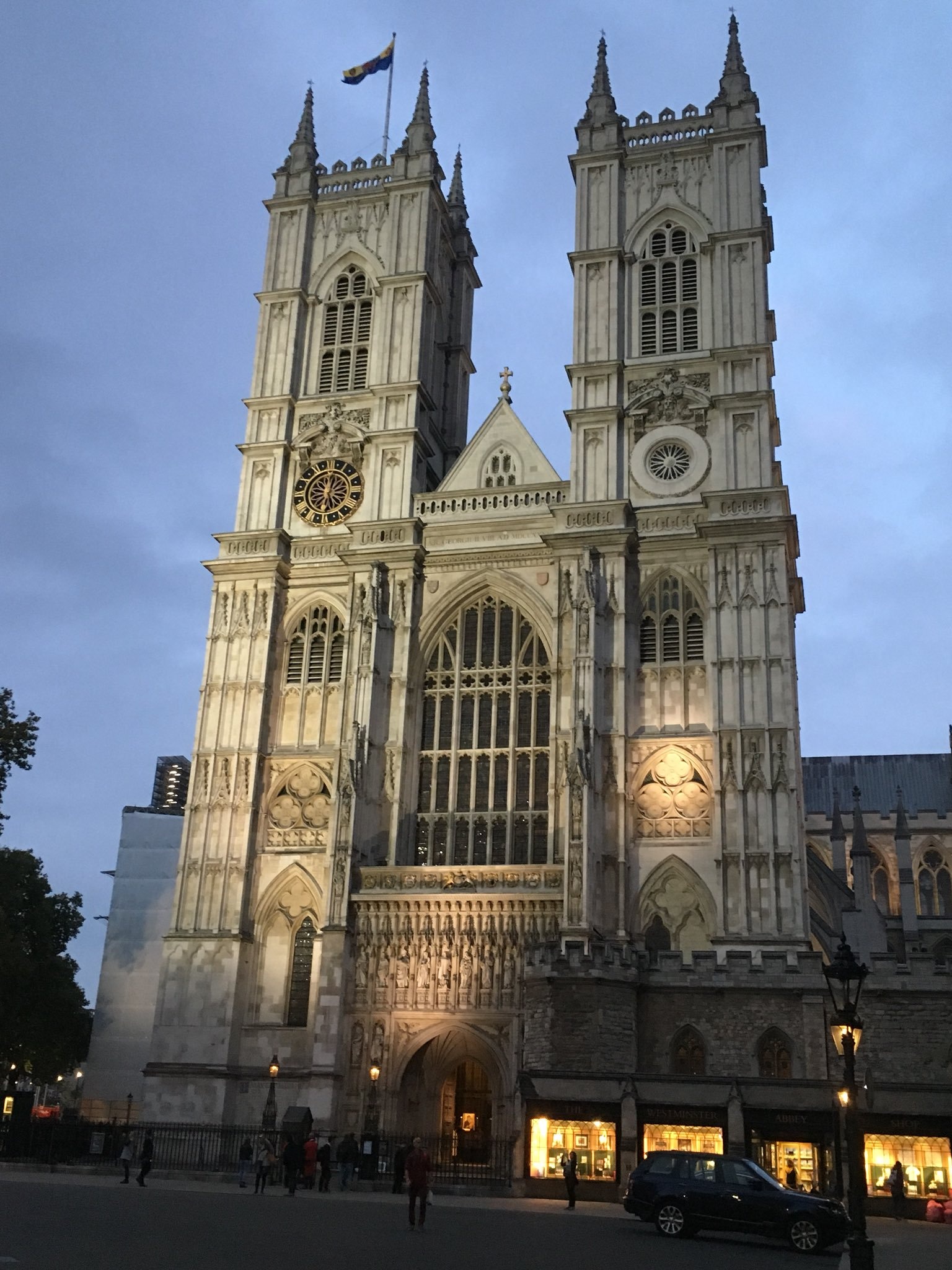 Westminster Abbey, Institute fellows, Foreign Commonwealth, Development office, 1540x2050 HD Phone
