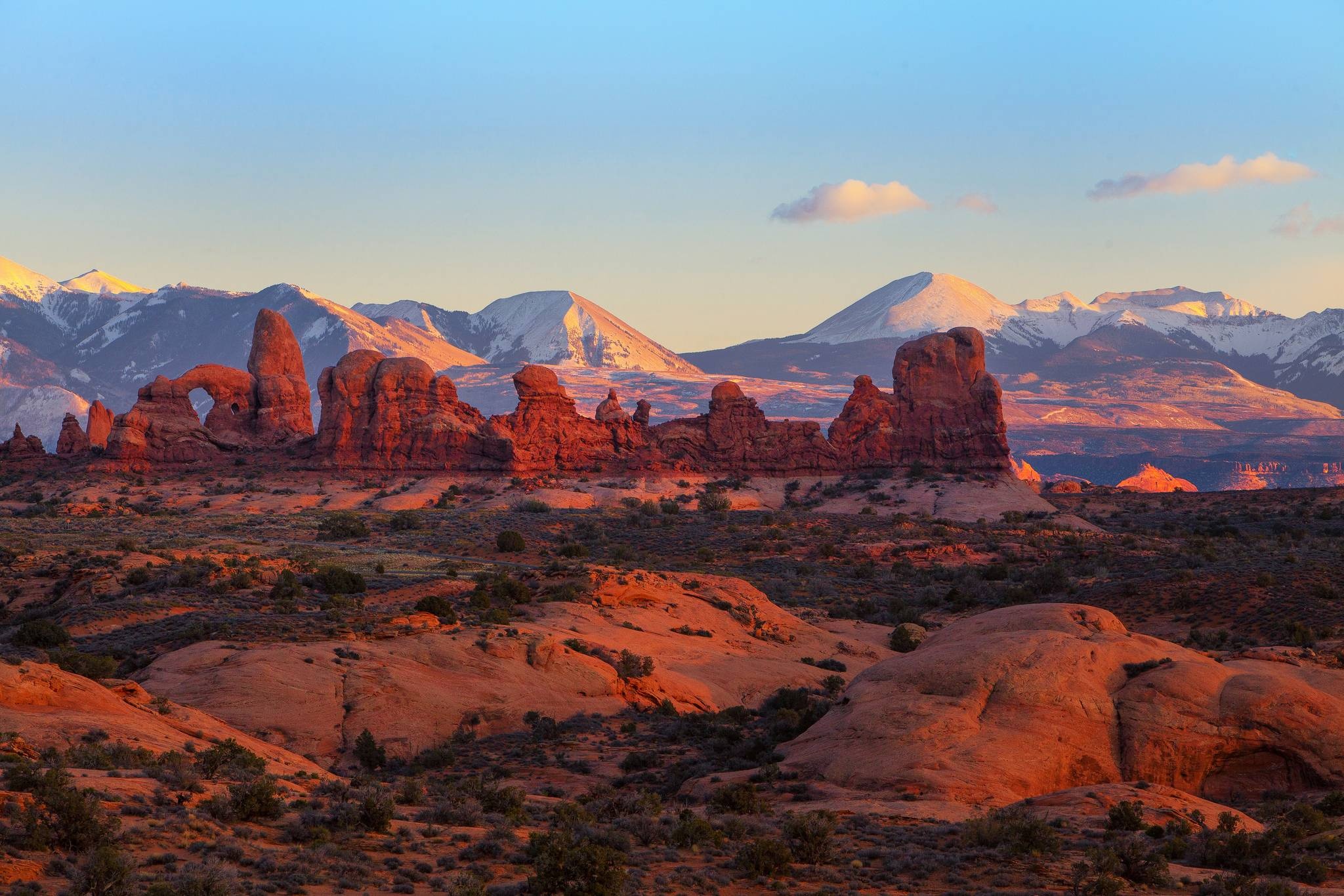 Arches National Park, HD wallpaper, Ryan Thompson's post, Scenic view, 2050x1370 HD Desktop